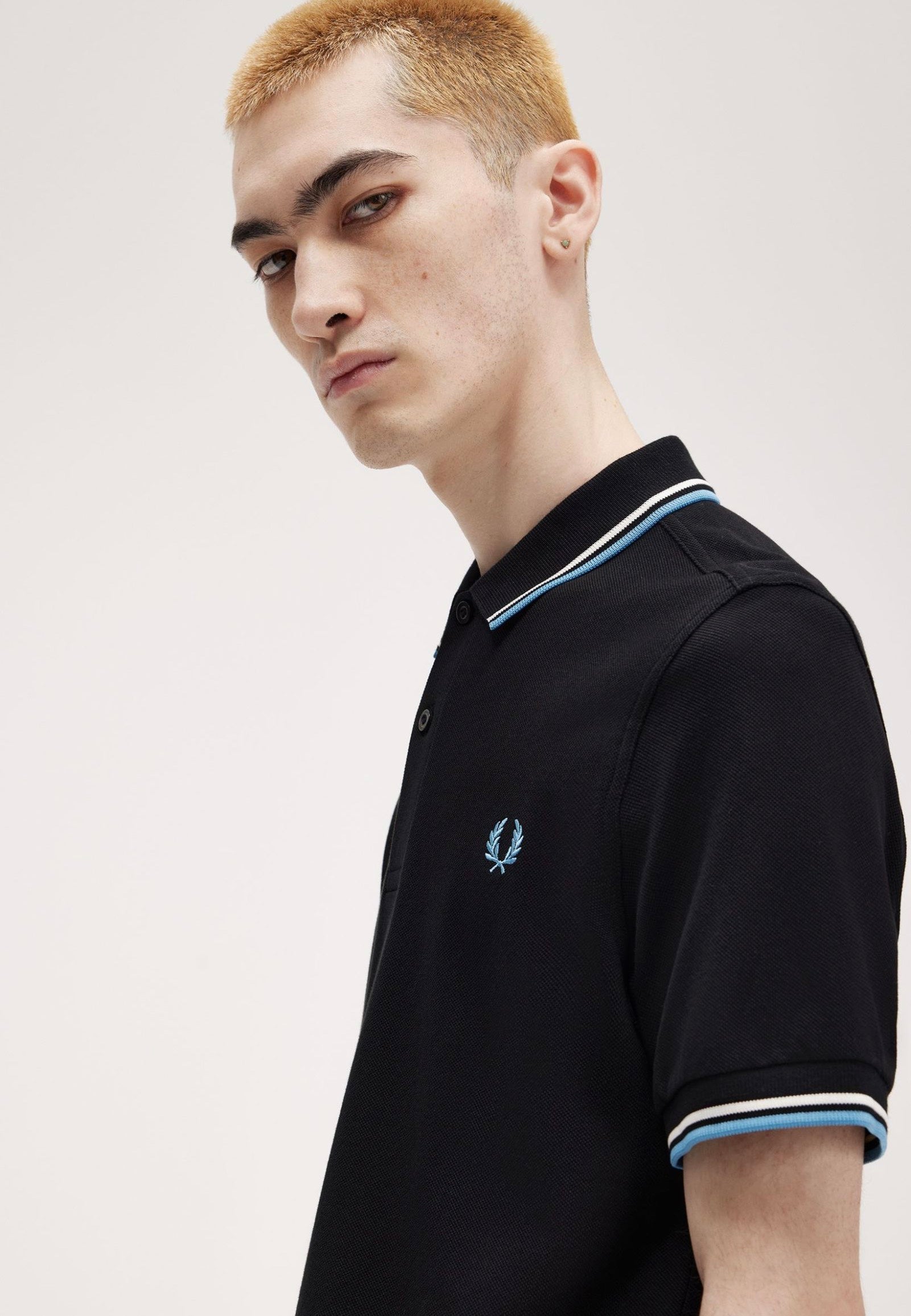 Fred Perry - The Twin Tipped Blk/Ecru/Softblu - Polo Free Shipping Popular