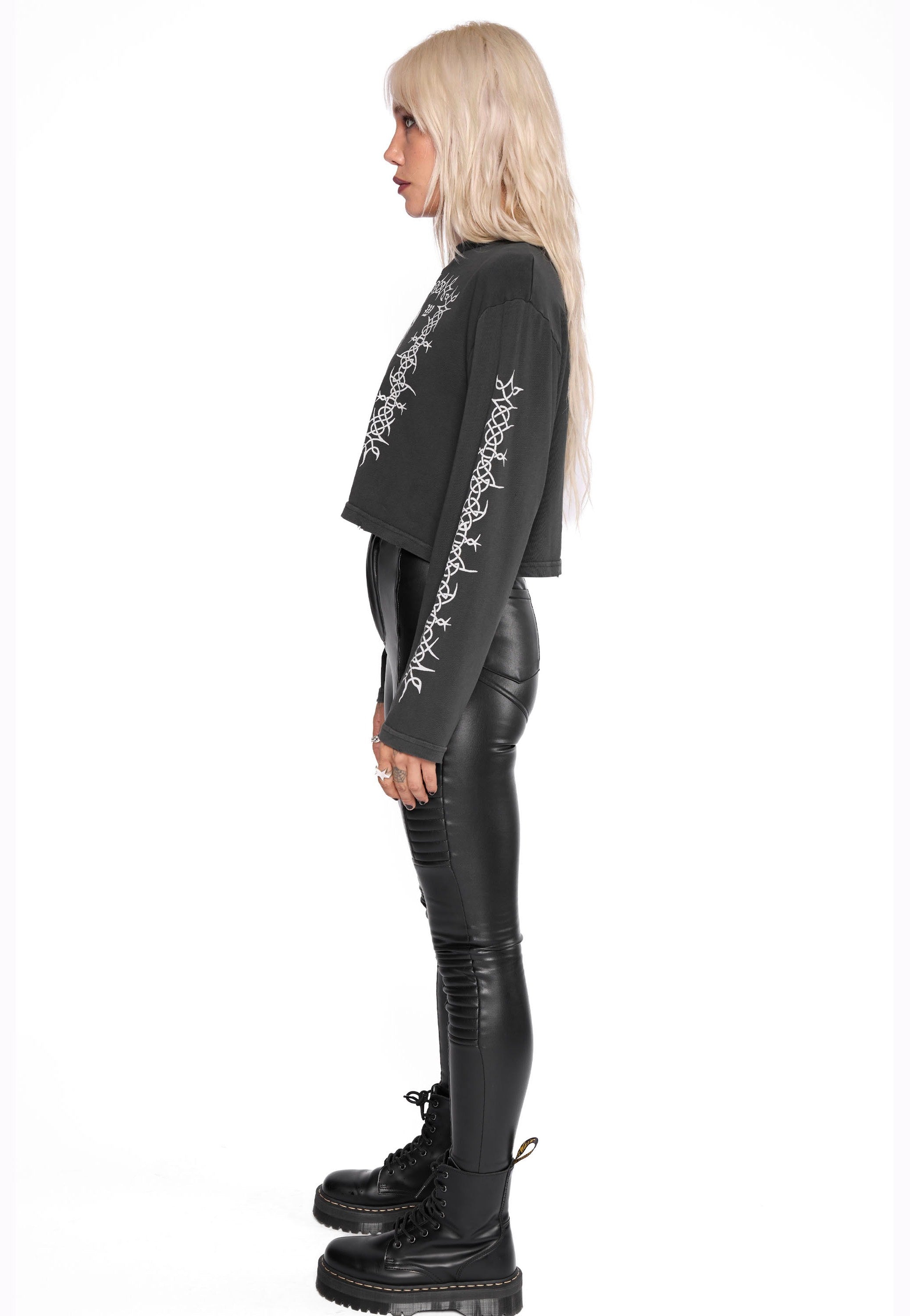 Mary Wyatt - Sanctum Vintage Black - Longsleeve Cheap New Arrival