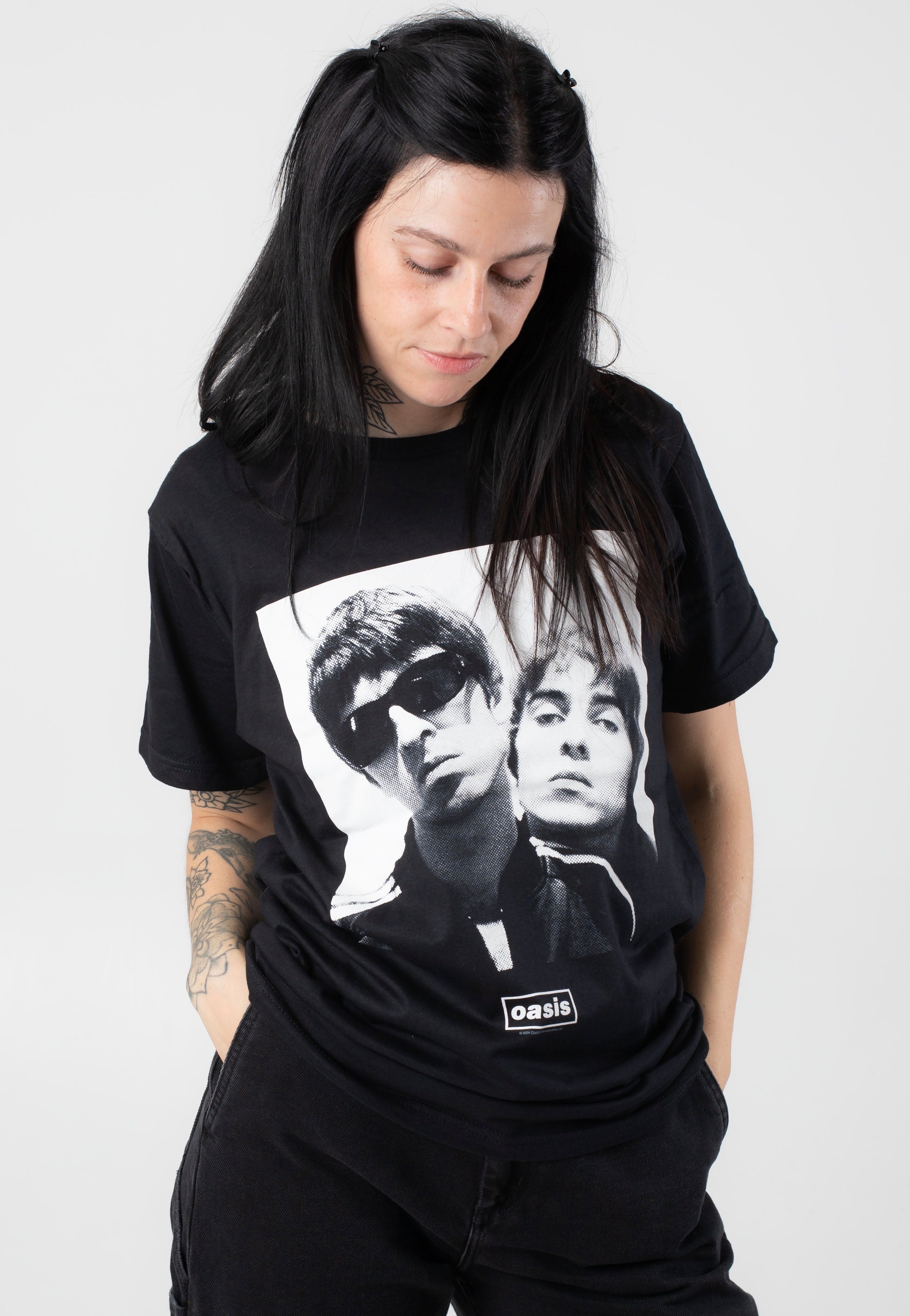 Oasis - Noel & Liam Square Photo - T-Shirt Top Quality Online