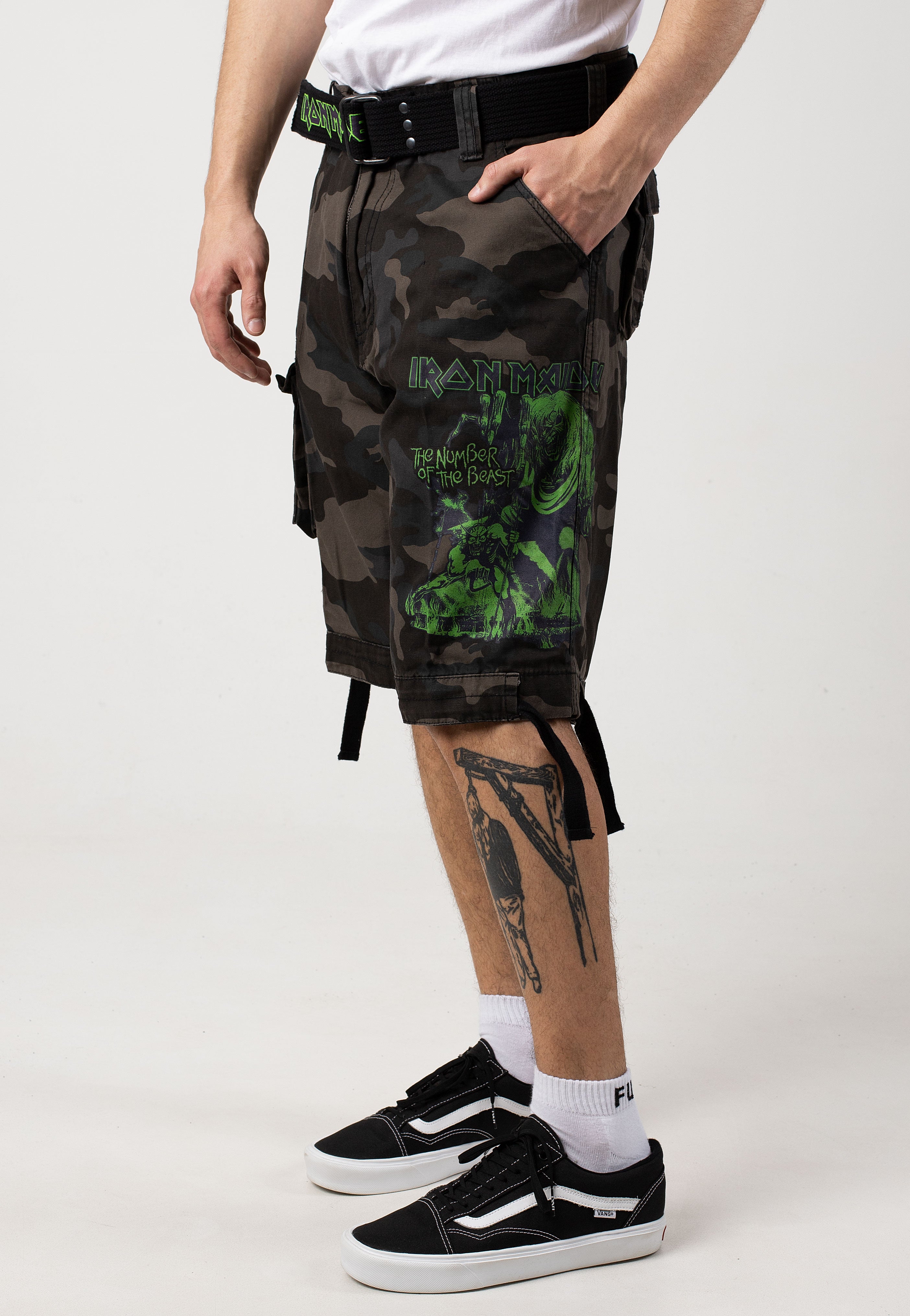 Brandit x Iron Maiden - Savage The Number Of The Beast Darkcamo - Shorts Cheap Brand New Unisex