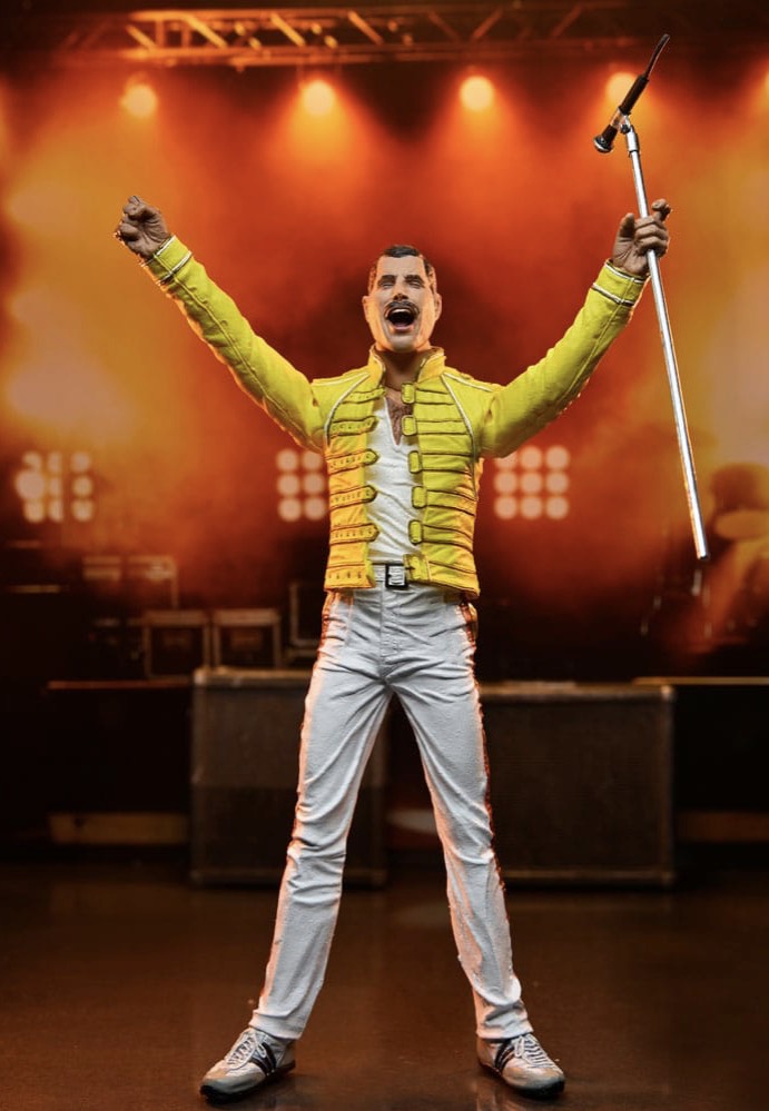 Queen - Freddie Mercury (Yellow Jacket) - Figure Outlet Good Selling