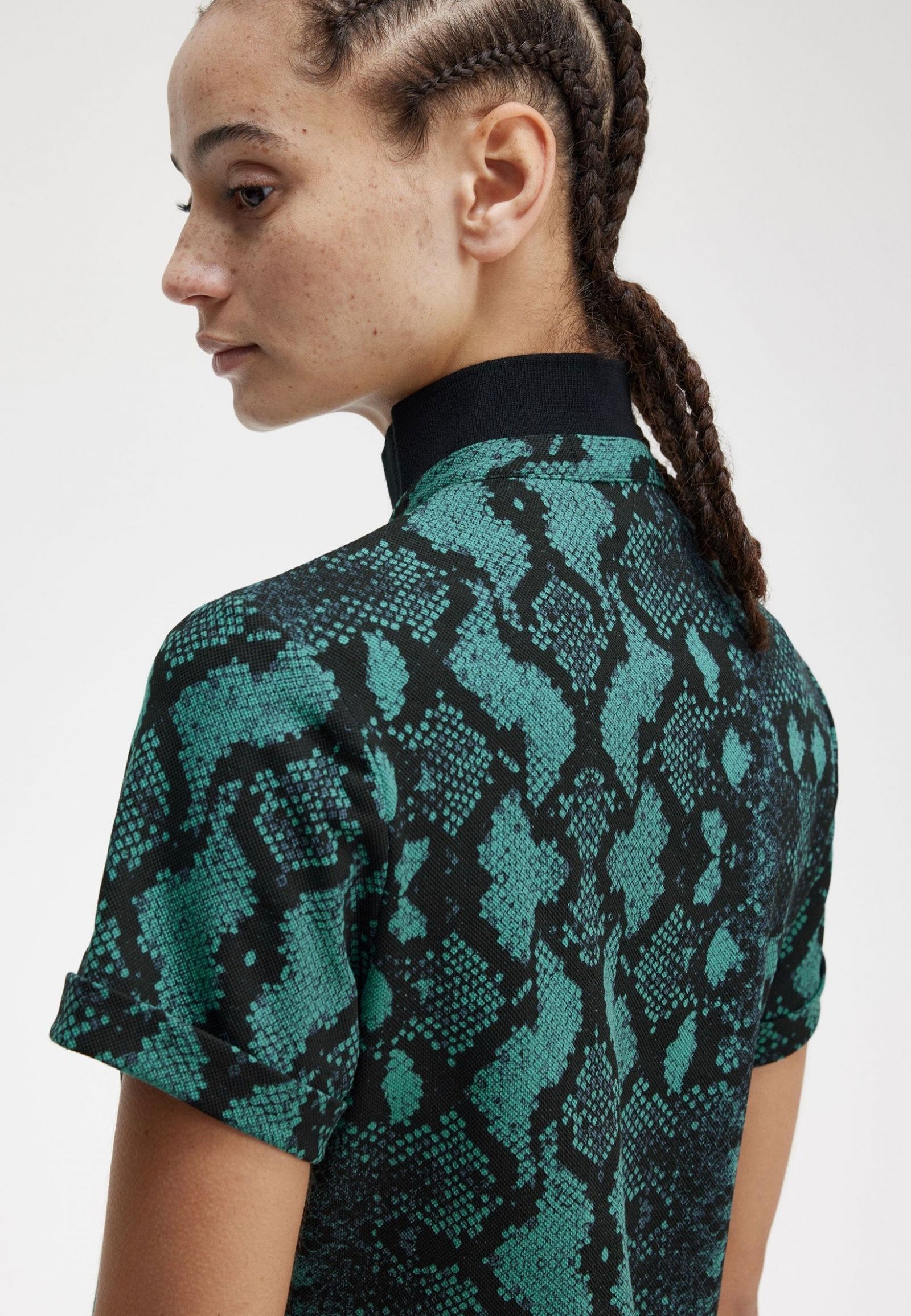 Fred Perry - Snake Print Deep Mint - Polo Excellent