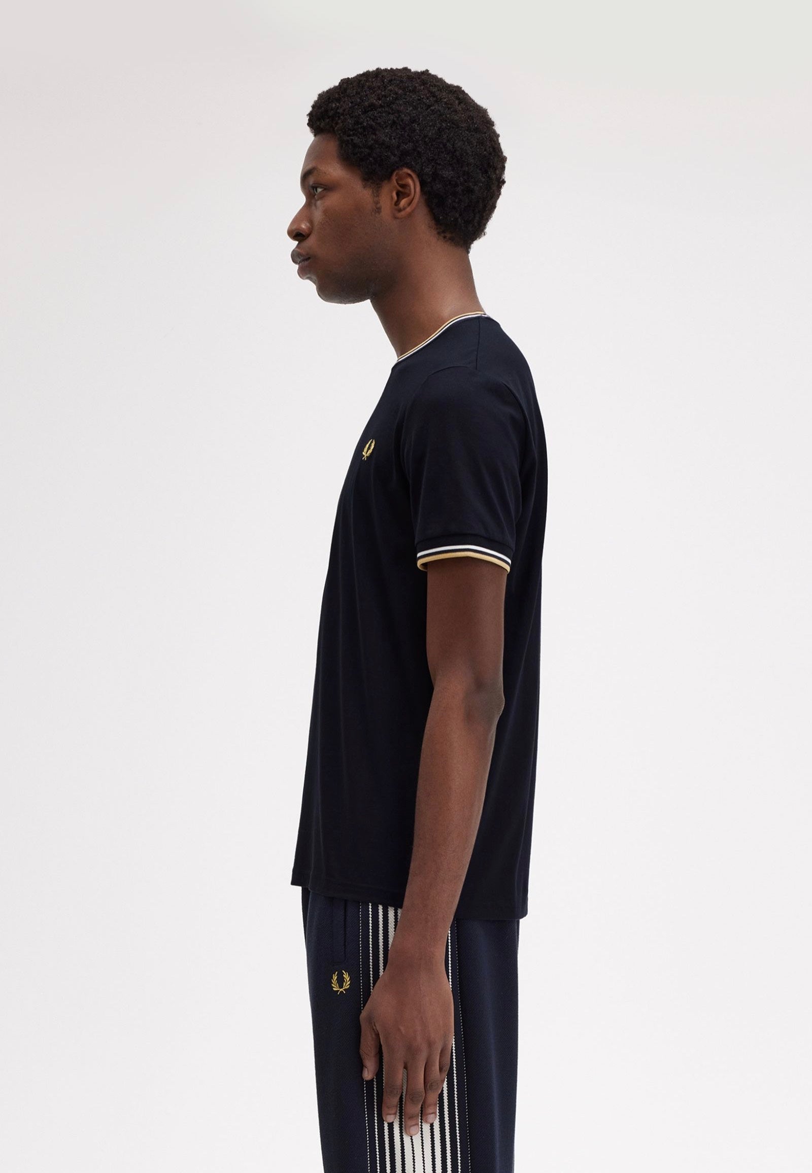 Fred Perry - Twin Tipped Navy/Ecru/Honeycomb - T-Shirt Release Dates Sale Online