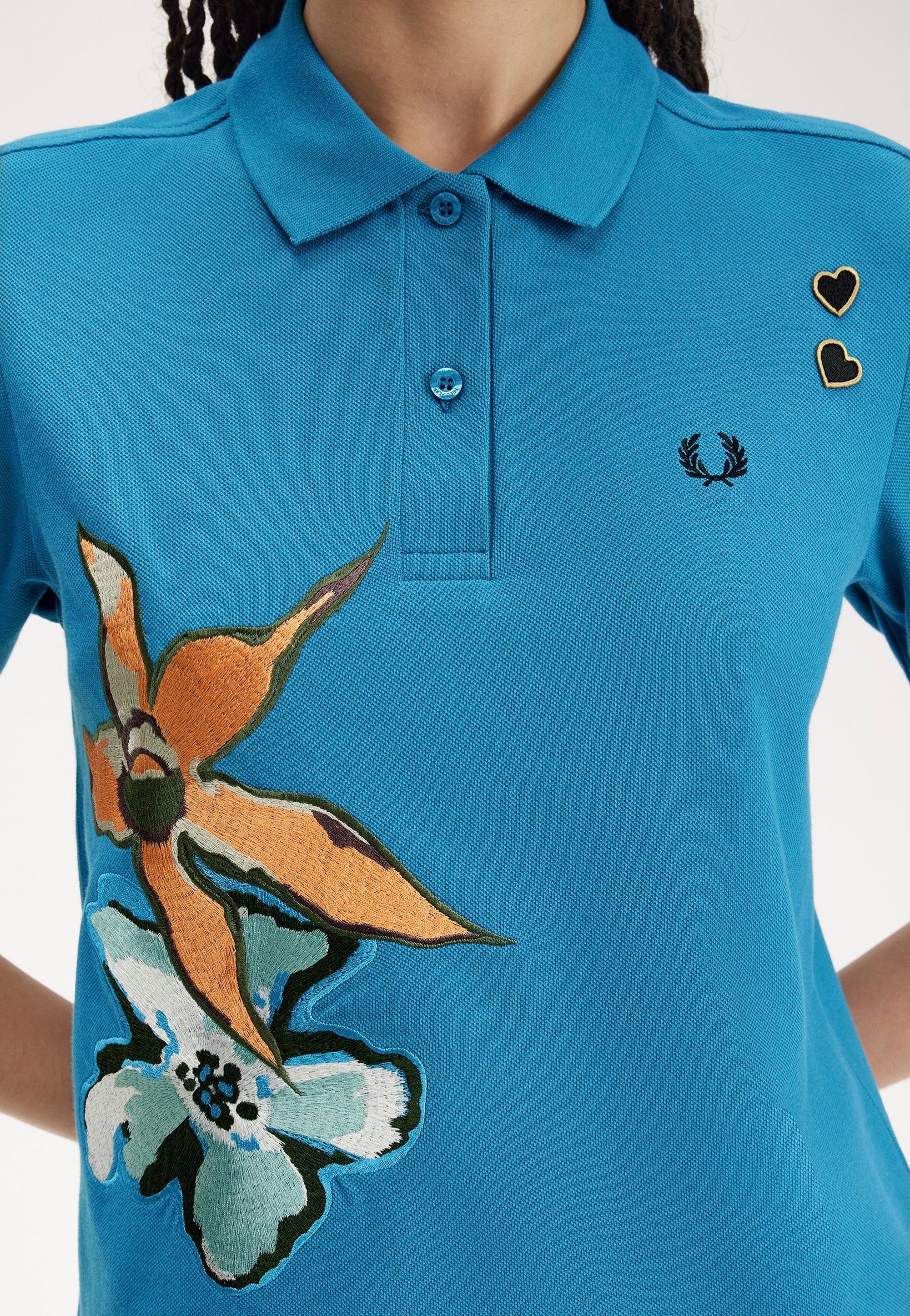 Fred Perry x Amy Winehouse - Embroidered Runaway Bay Ocean - Polo Store Sale