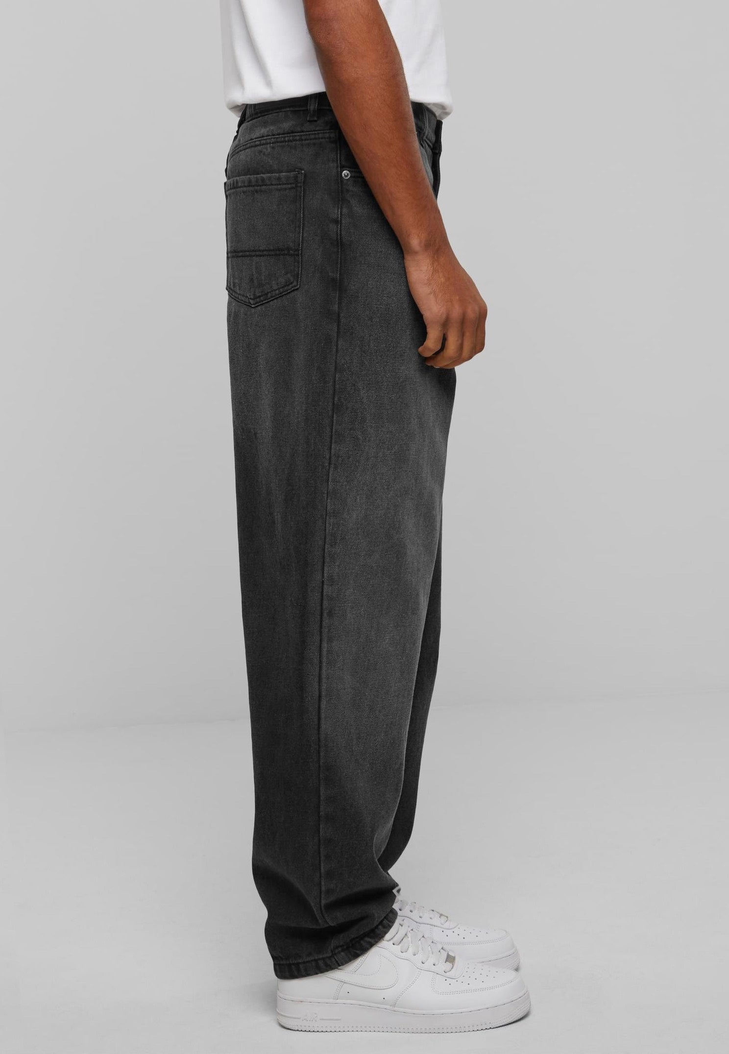 Urban Classics - Heavy Ounce Baggy Fit Black Washed - Jeans Sale New