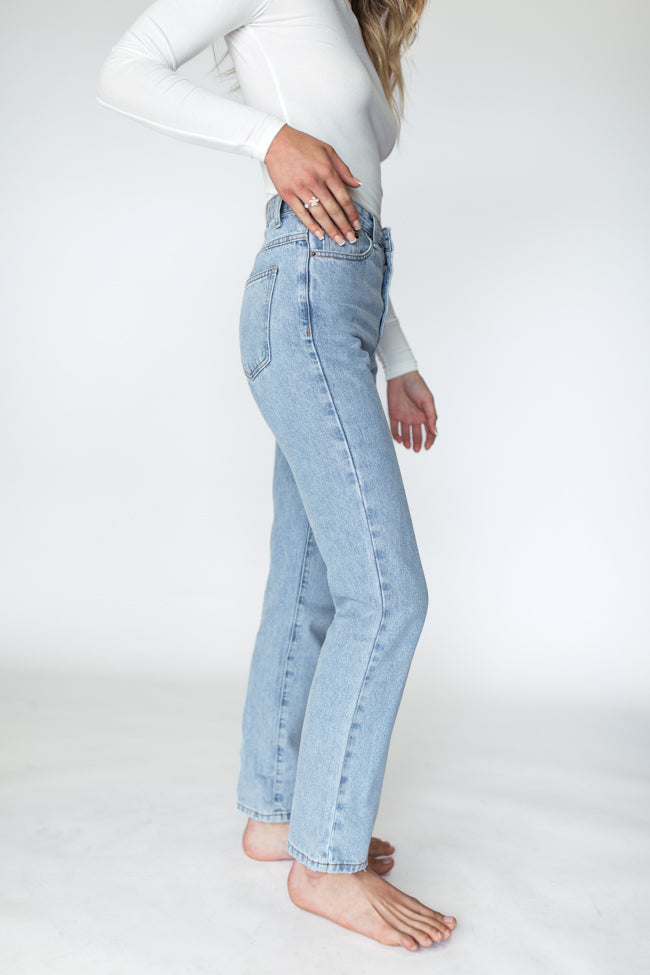 Megan Light Wash Straight Leg Mom Jeans Many Kinds Of Cheap Pice