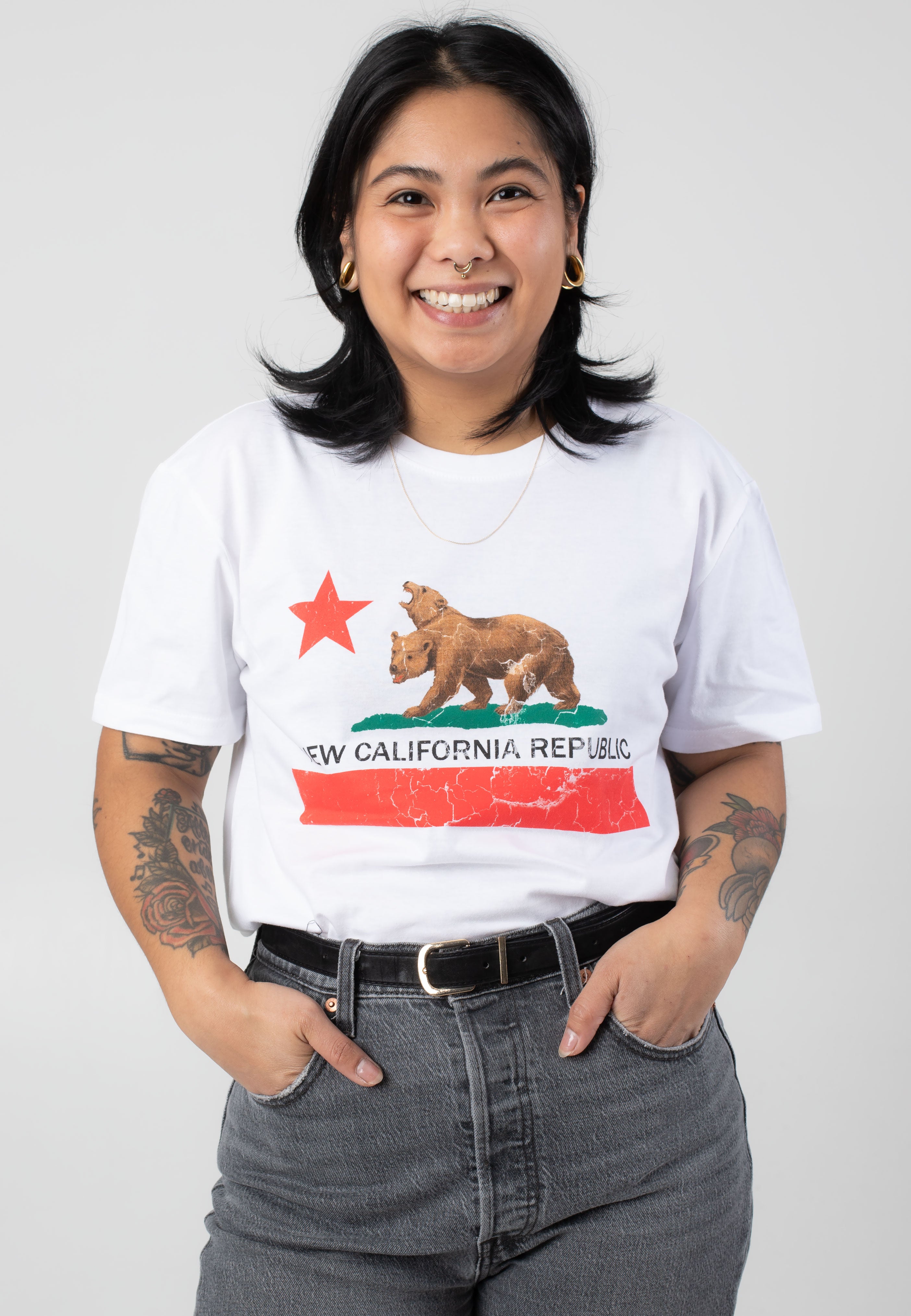 Fallout - New California Republic White - T-Shirt Clearance Latest