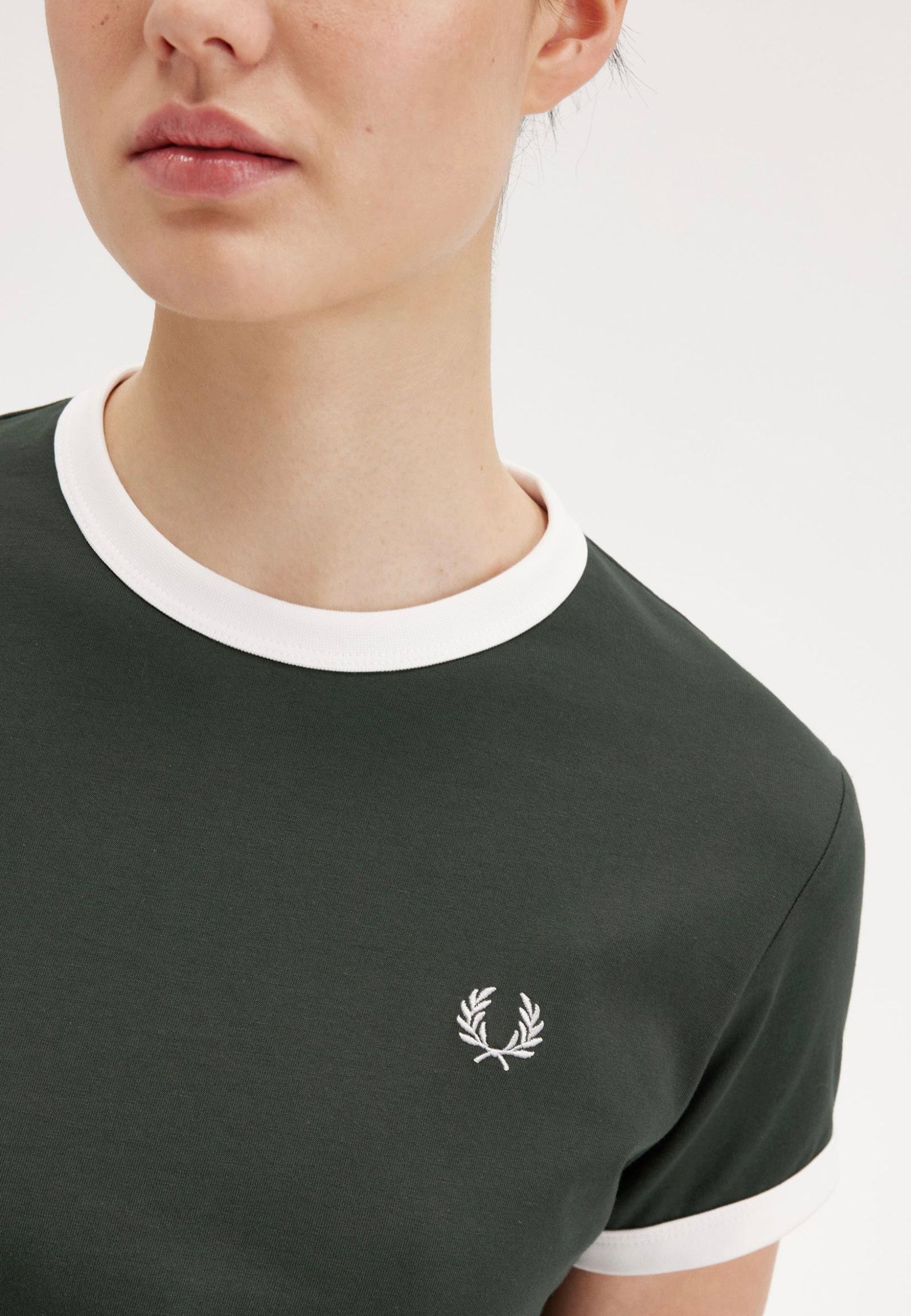 Fred Perry - Cropped Ringer Court Green - T-Shirt Cheap Fashionable