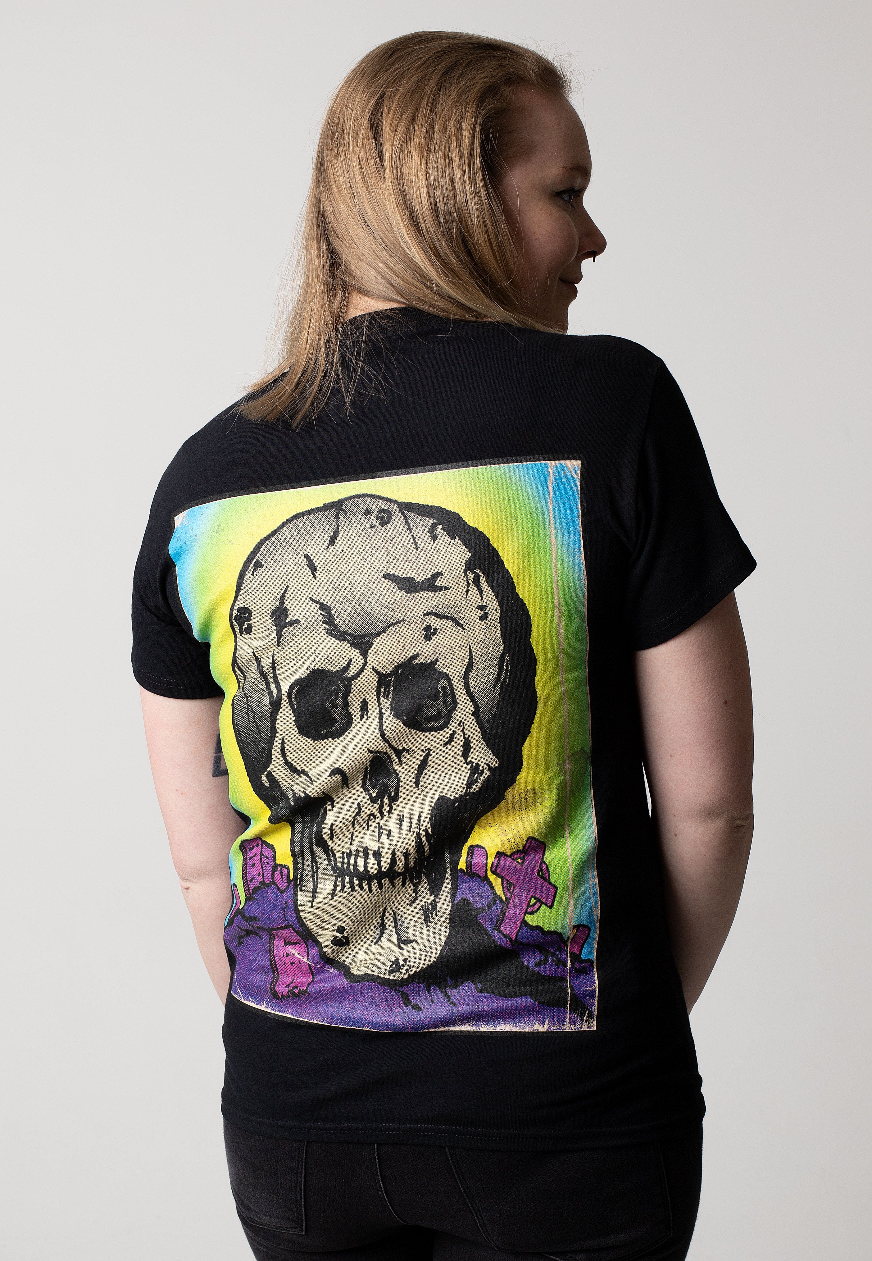 Dead Icarus - Skull Graveyard - T-Shirt Clearance Perfect