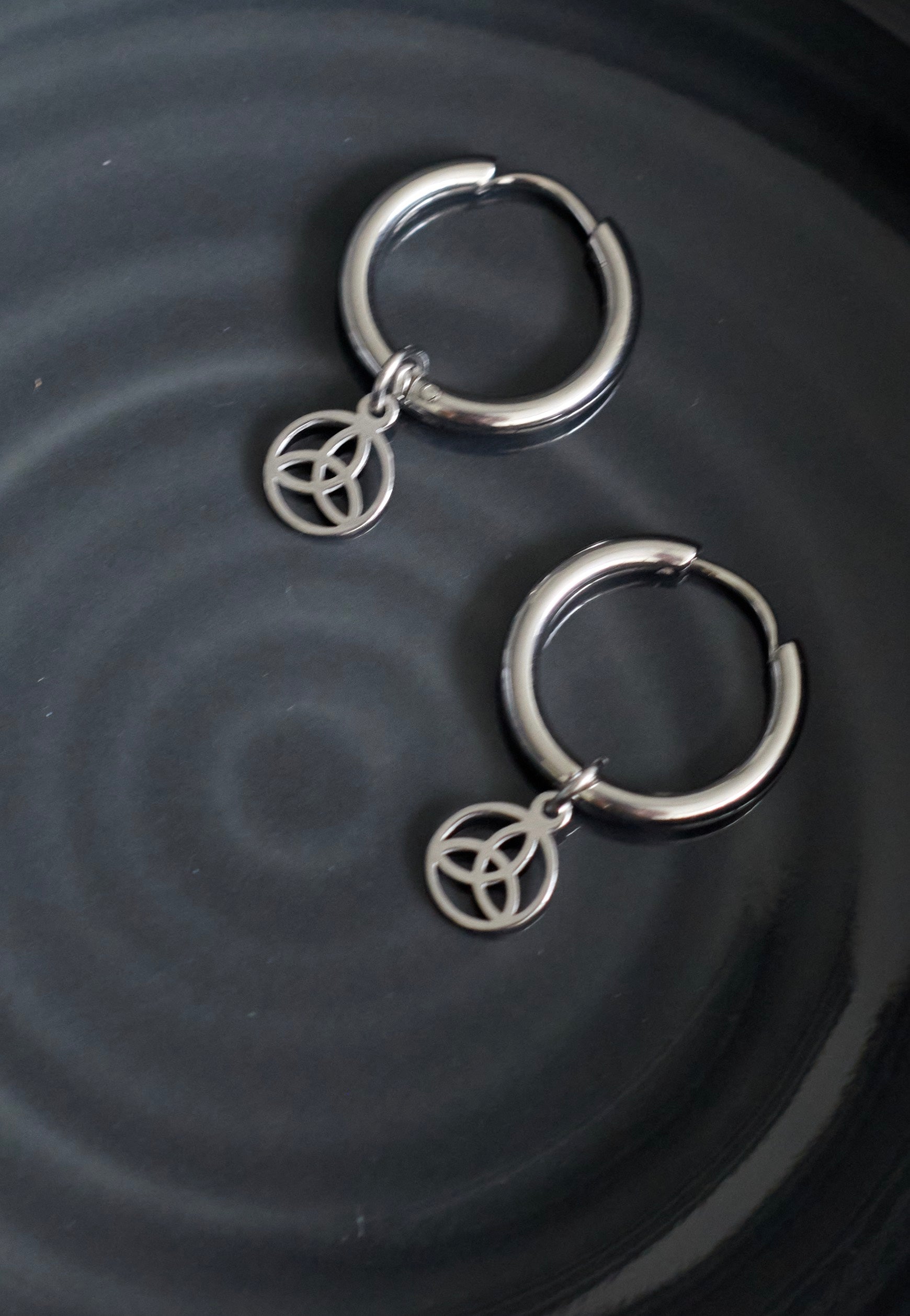 etNox - Hang Triquetra Silver - Earrings Sale Original