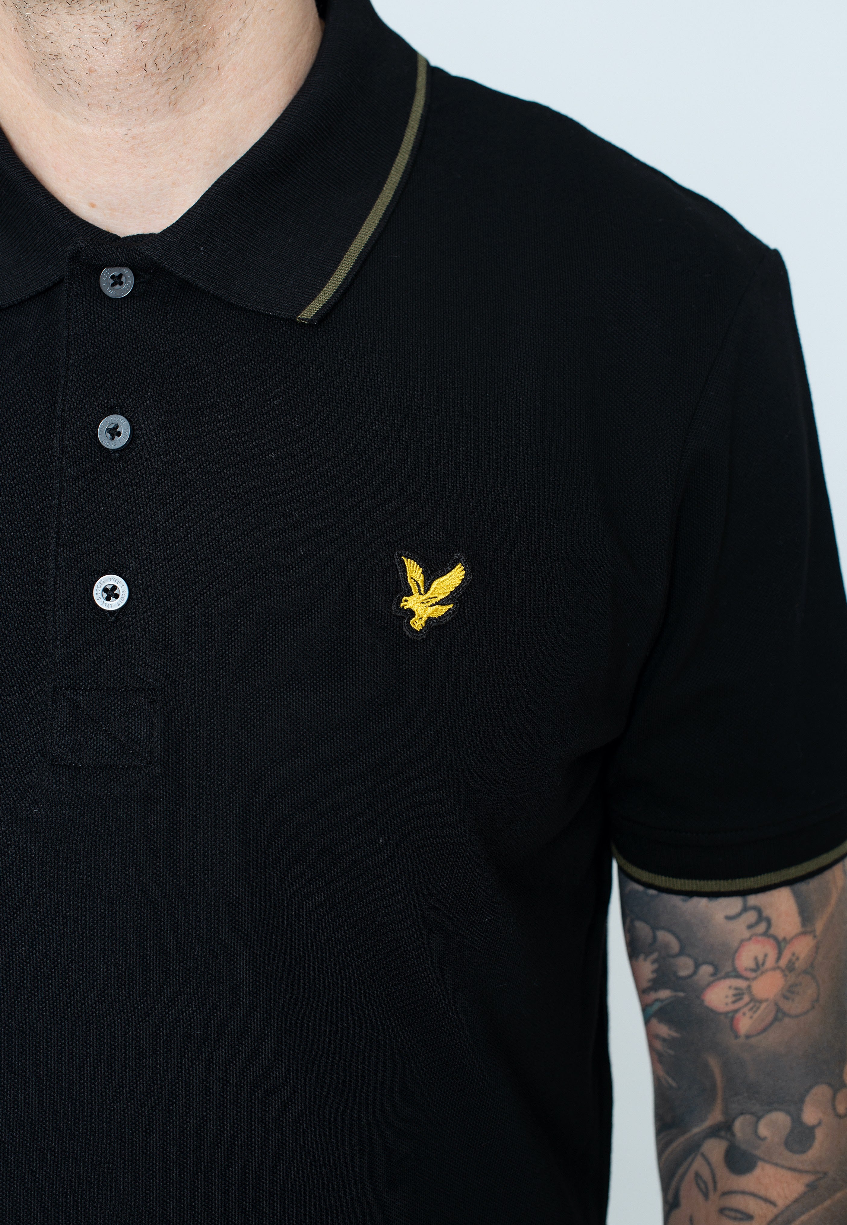 Lyle & Scott - Tipped Jet Black/Olive - Polo Sale 2025