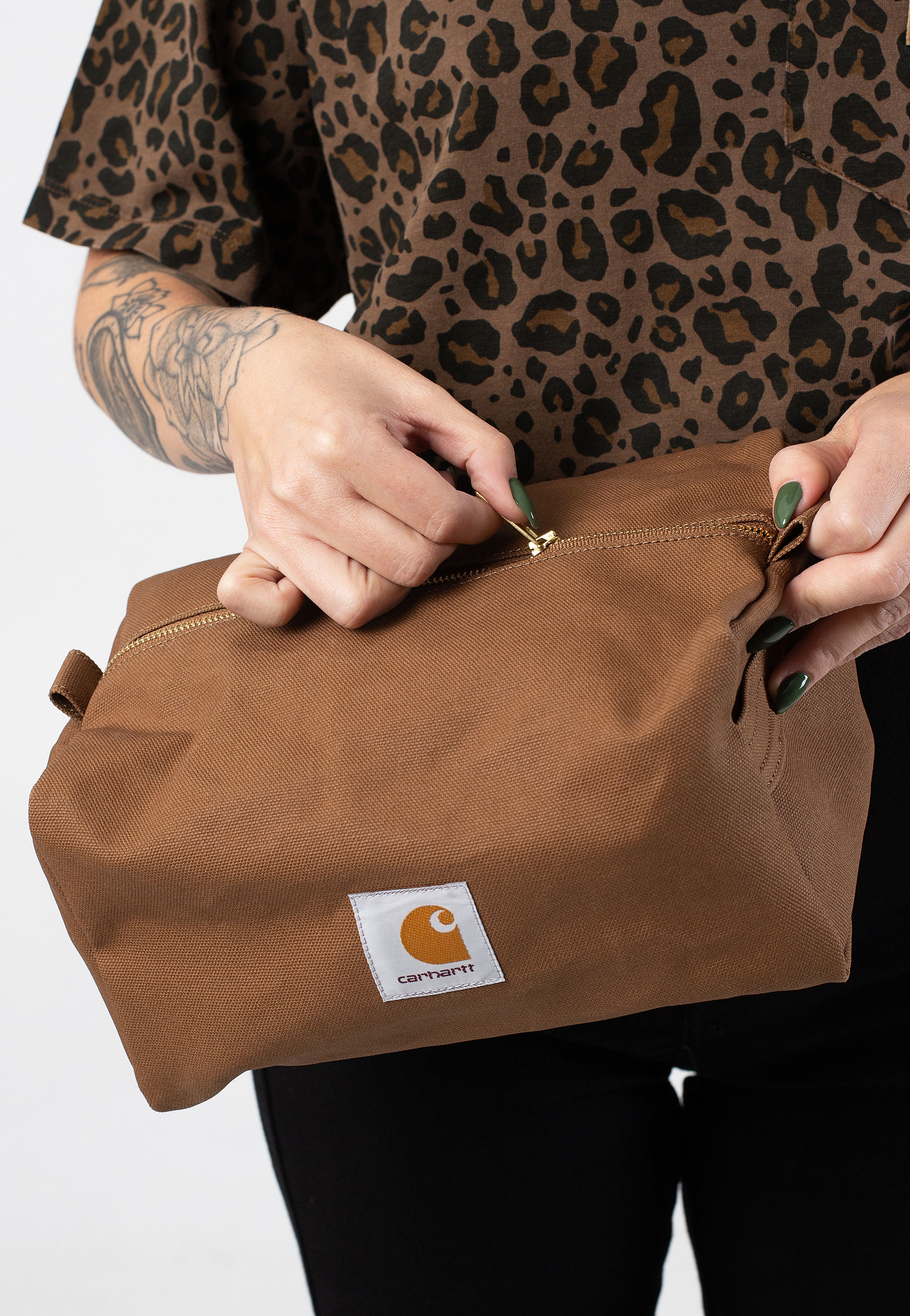 Carhartt WIP - Canvas Hamilton Brown - Washbag Free Shipping Buy