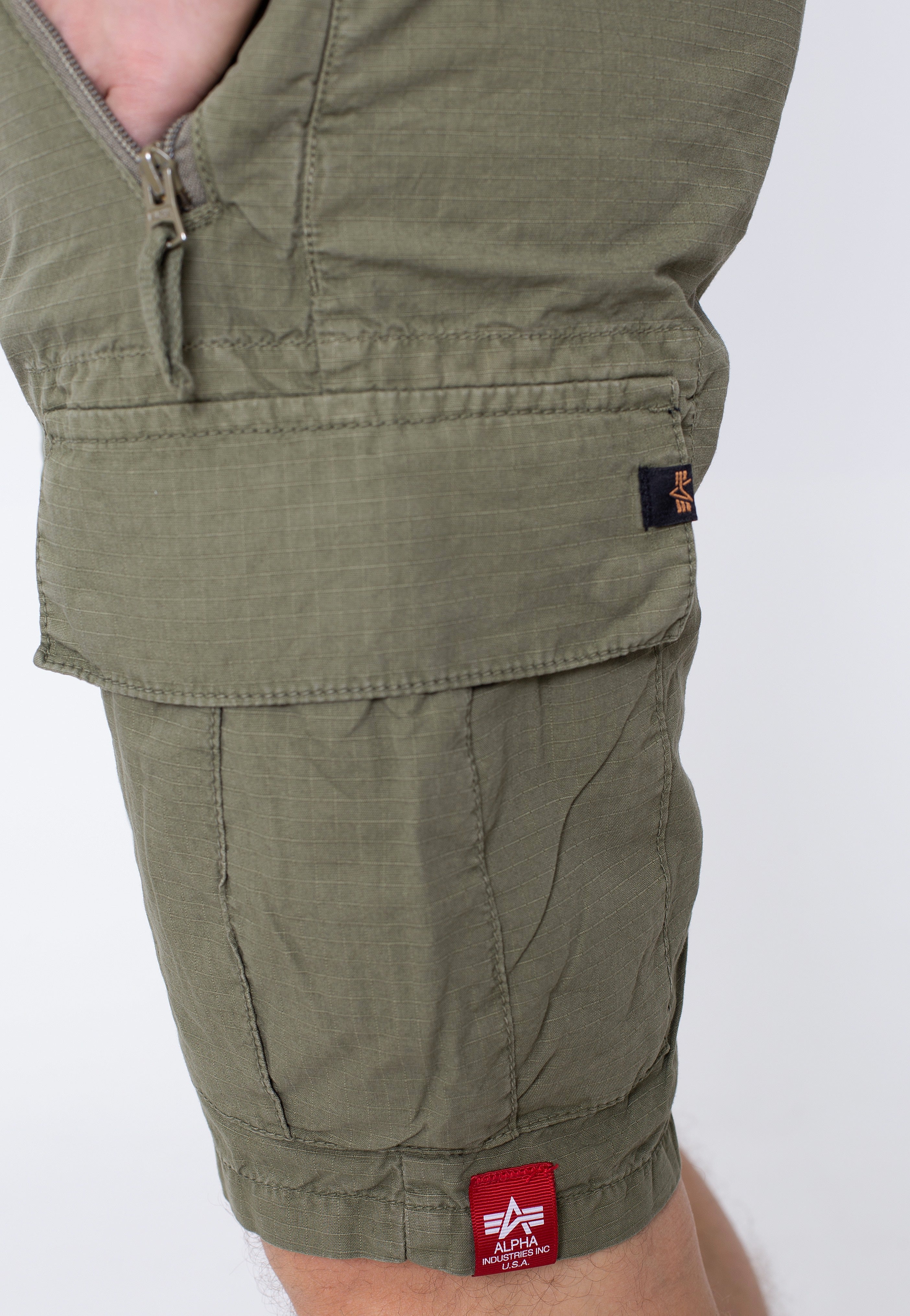 Alpha Industries - Ripstop Jogger Olive - Shorts Cheap From China