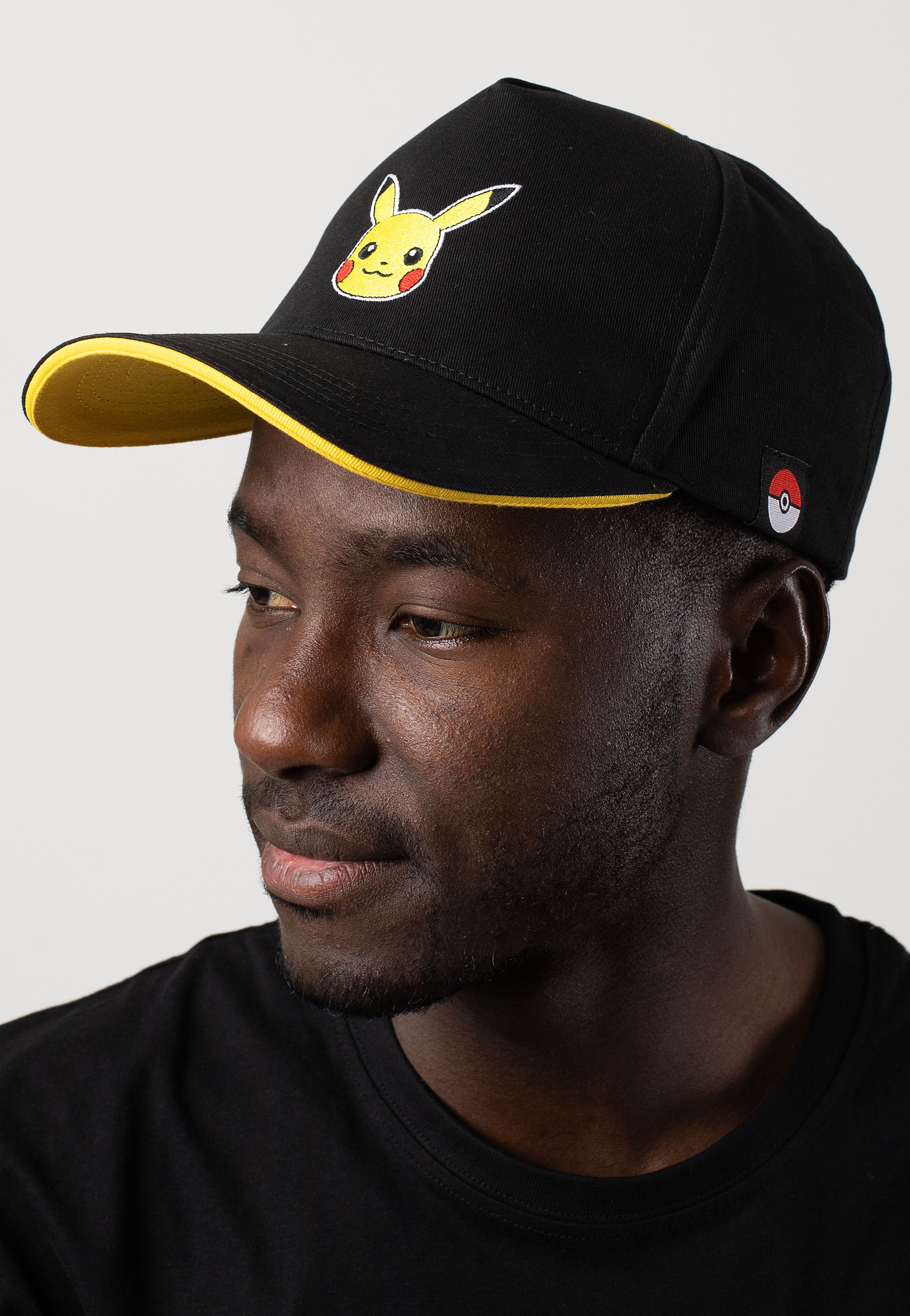 Pokémon - Pikachu Badge - Cap Cheap Discounts