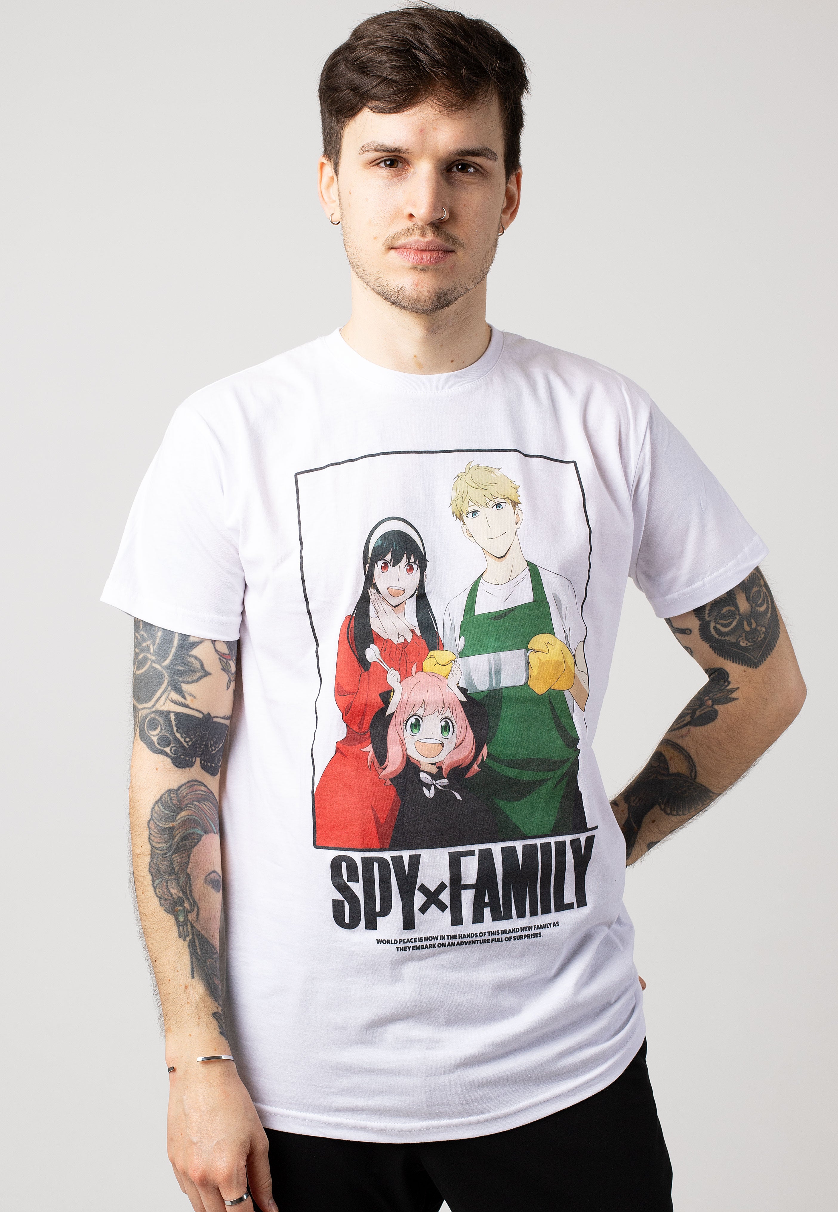 Spy x Family - Full Of Surprises White - T-Shirt Clearance Clearance