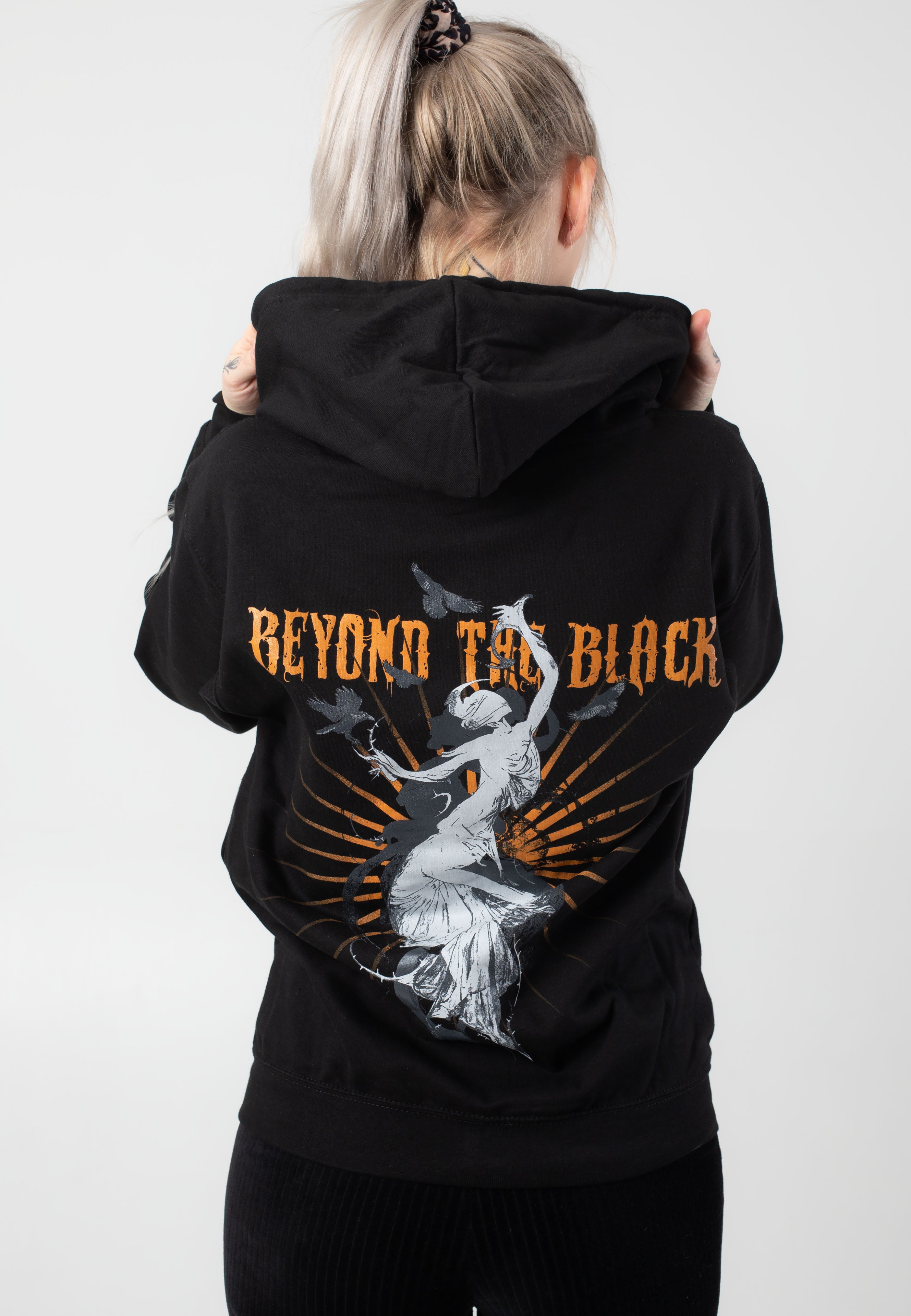 Beyond The Black - Dancing In The Dark - Zipper Free Shipping Order