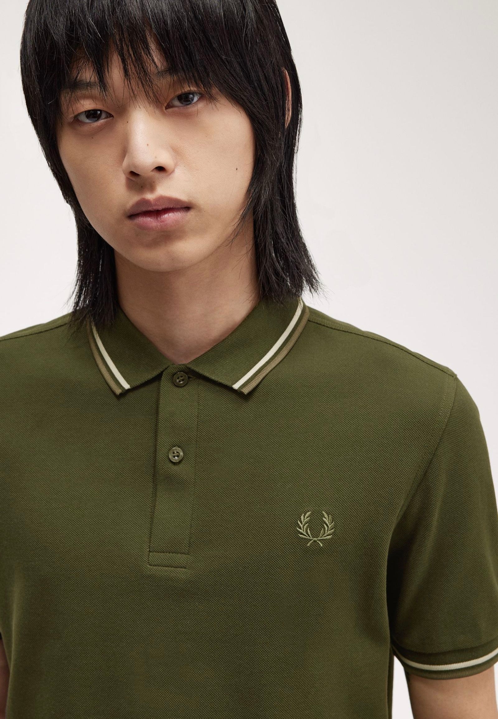 Fred Perry - The Twin Tipped Hntgrn/Loyst/Lwg - Polo Discount Store