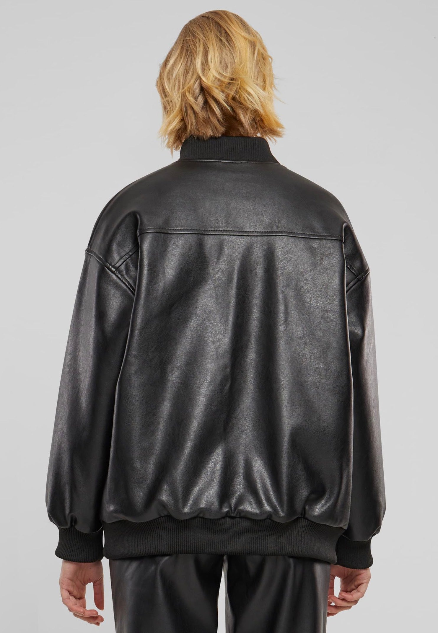 Urban Classics - Ladies Synthetic Leather Bomber Black - Leather Jacket Fast Delivery For Sale