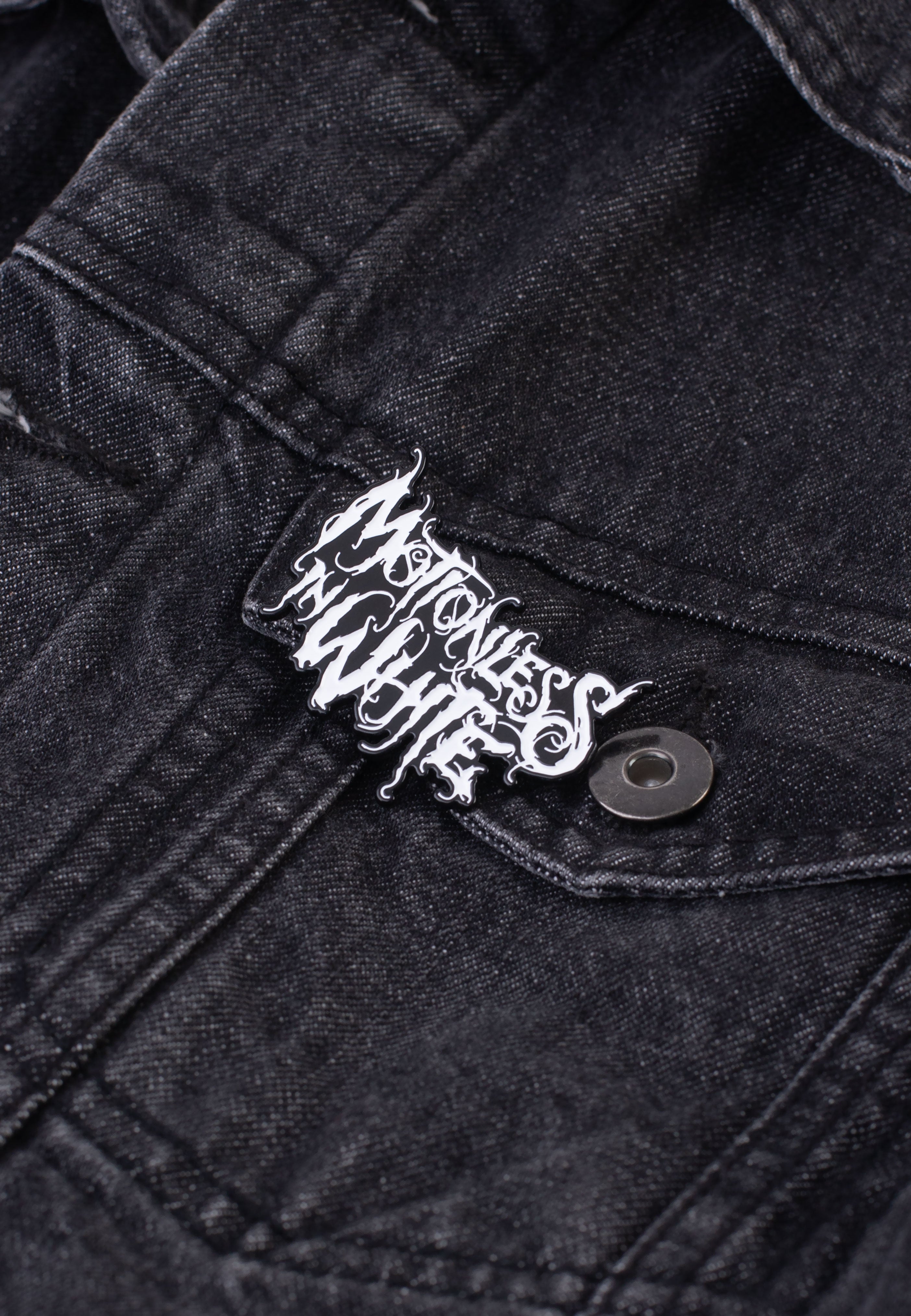 Motionless In White - Motionless Logo - Pin Discount Big Discount