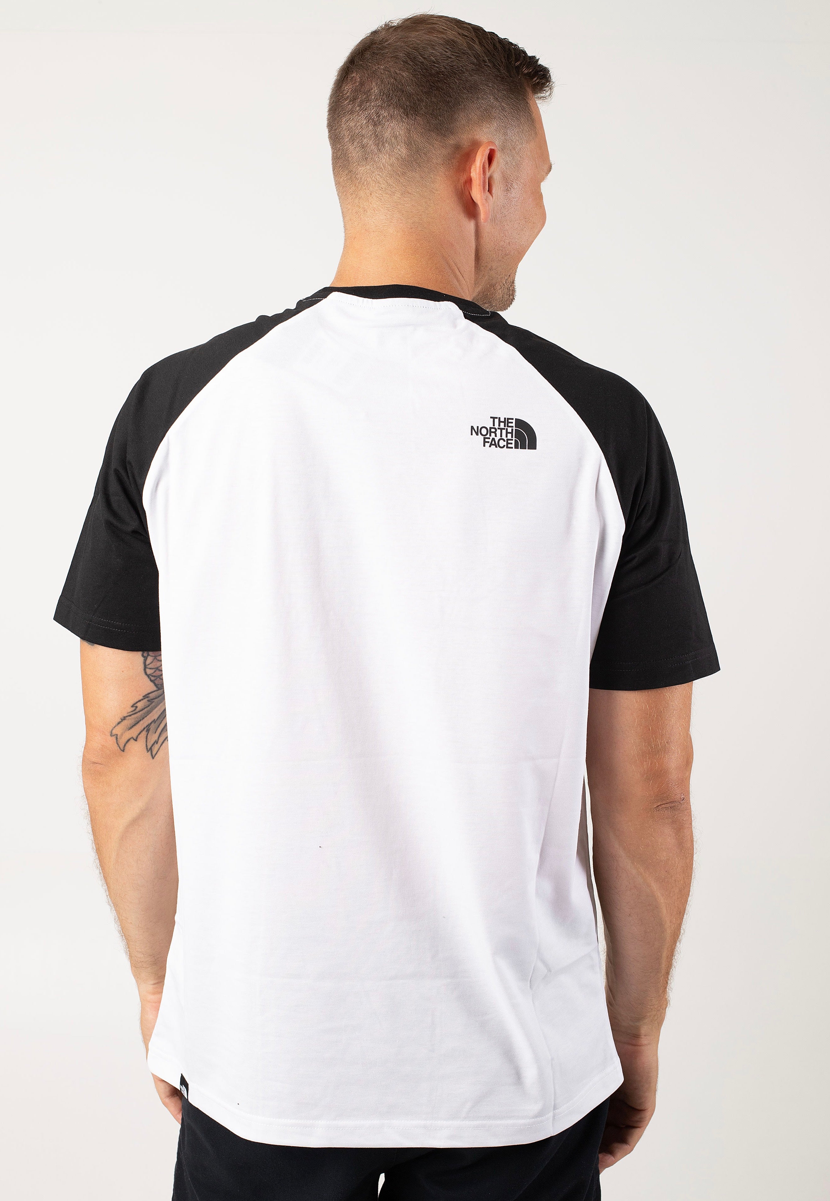 The North Face - Raglan Easy Tnf White - T-Shirt Discount Store