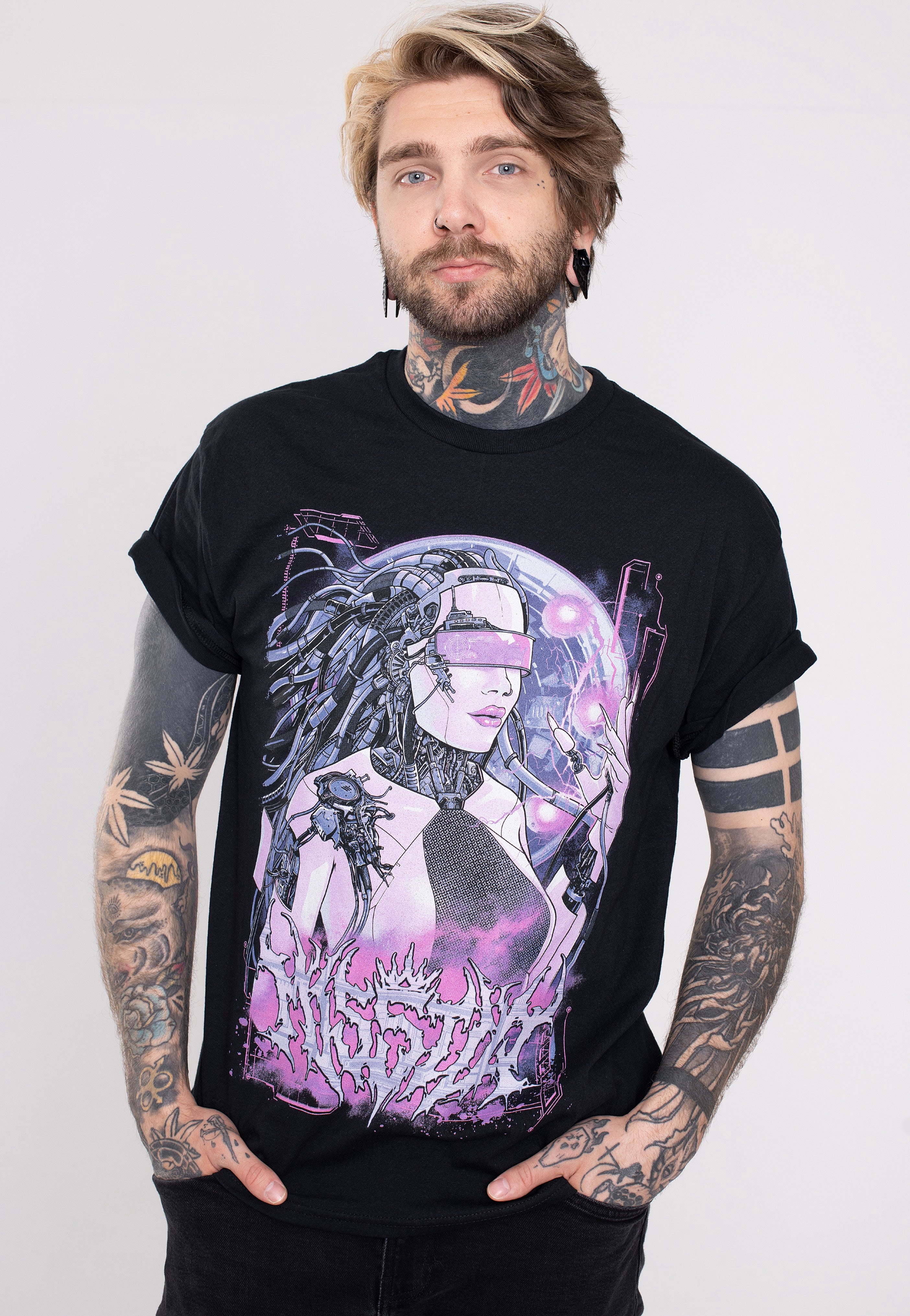 Misstiq - Cyber Queen - T-Shirt Outlet Order