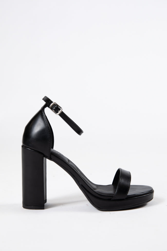 Shivani Black Leather Heels SALE Reliable For Sale