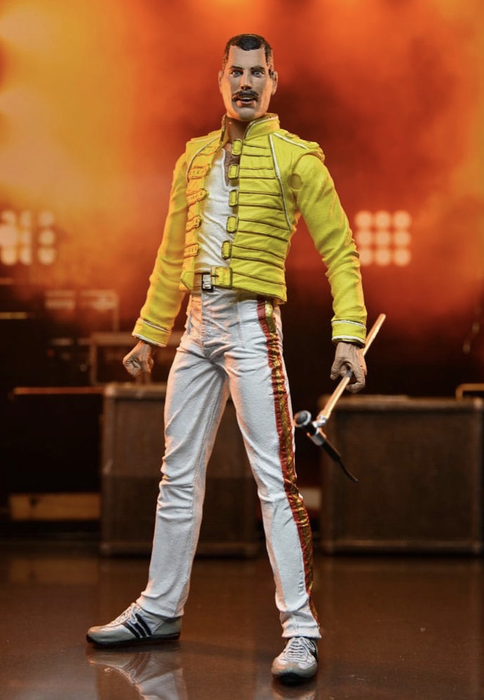 Queen - Freddie Mercury (Yellow Jacket) - Figure Outlet Good Selling