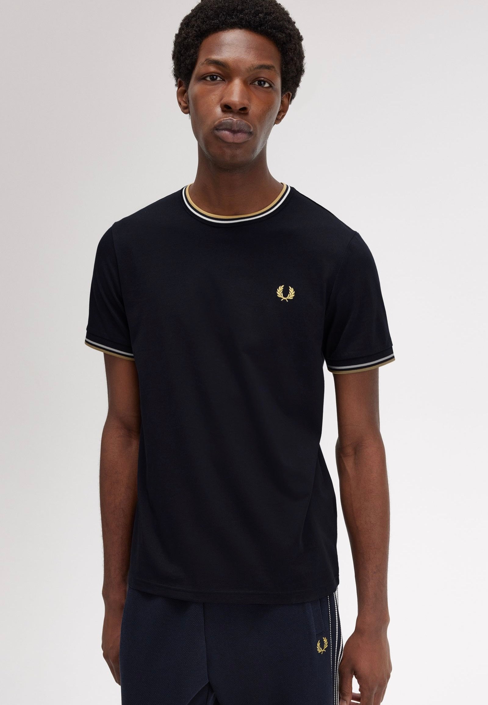 Fred Perry - Twin Tipped Navy/Ecru/Honeycomb - T-Shirt Release Dates Sale Online