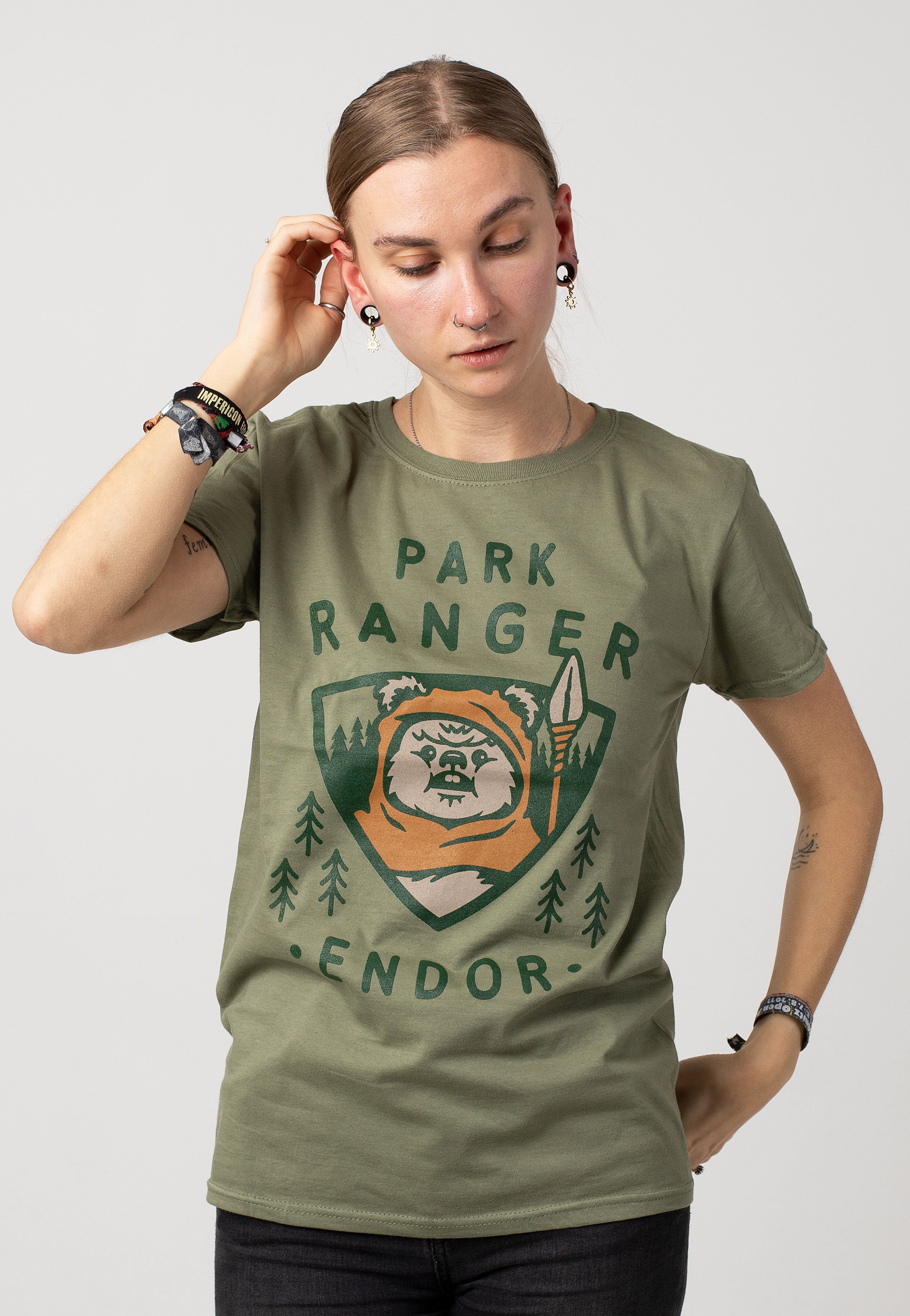 Star Wars - Endor Park Ranger Olive - T-Shirt 2025 Cheap Pice