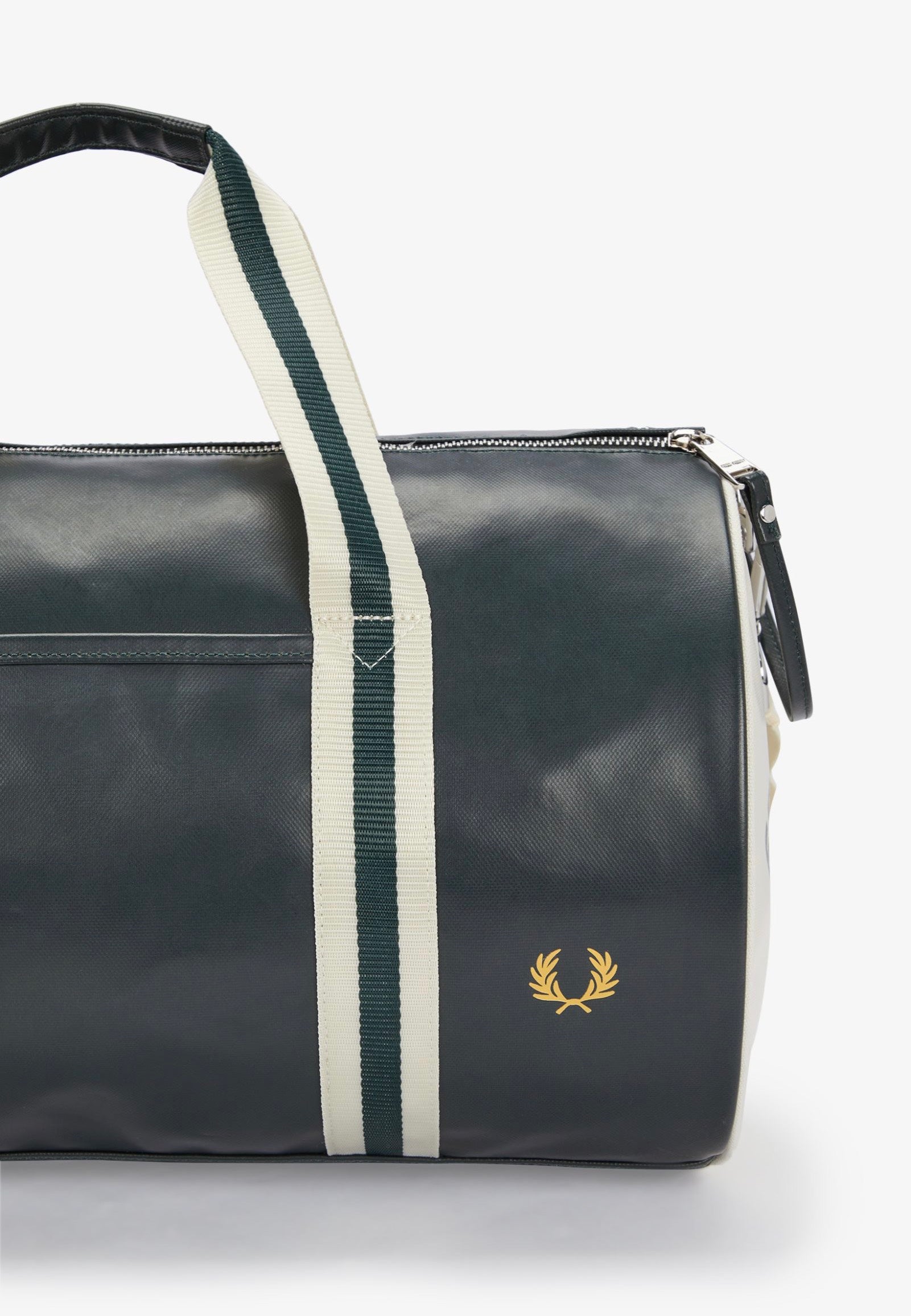 Fred Perry - Classic Barrel Night Green/Ecru - Dufflebag Sale Huge Surprise