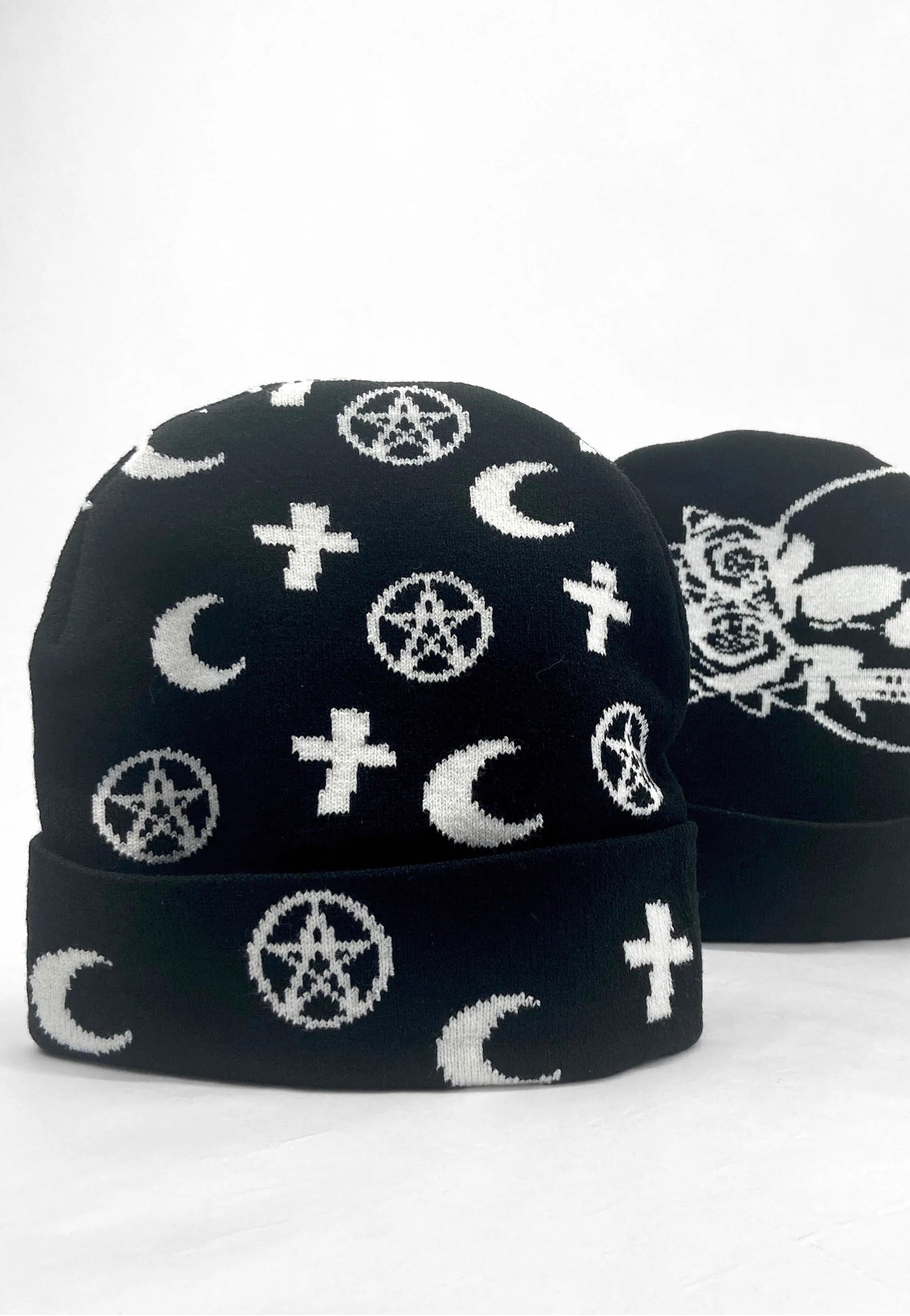 Pamela Mann - Stars & Moon Repeat Black - Beanie New Arrival For Sale