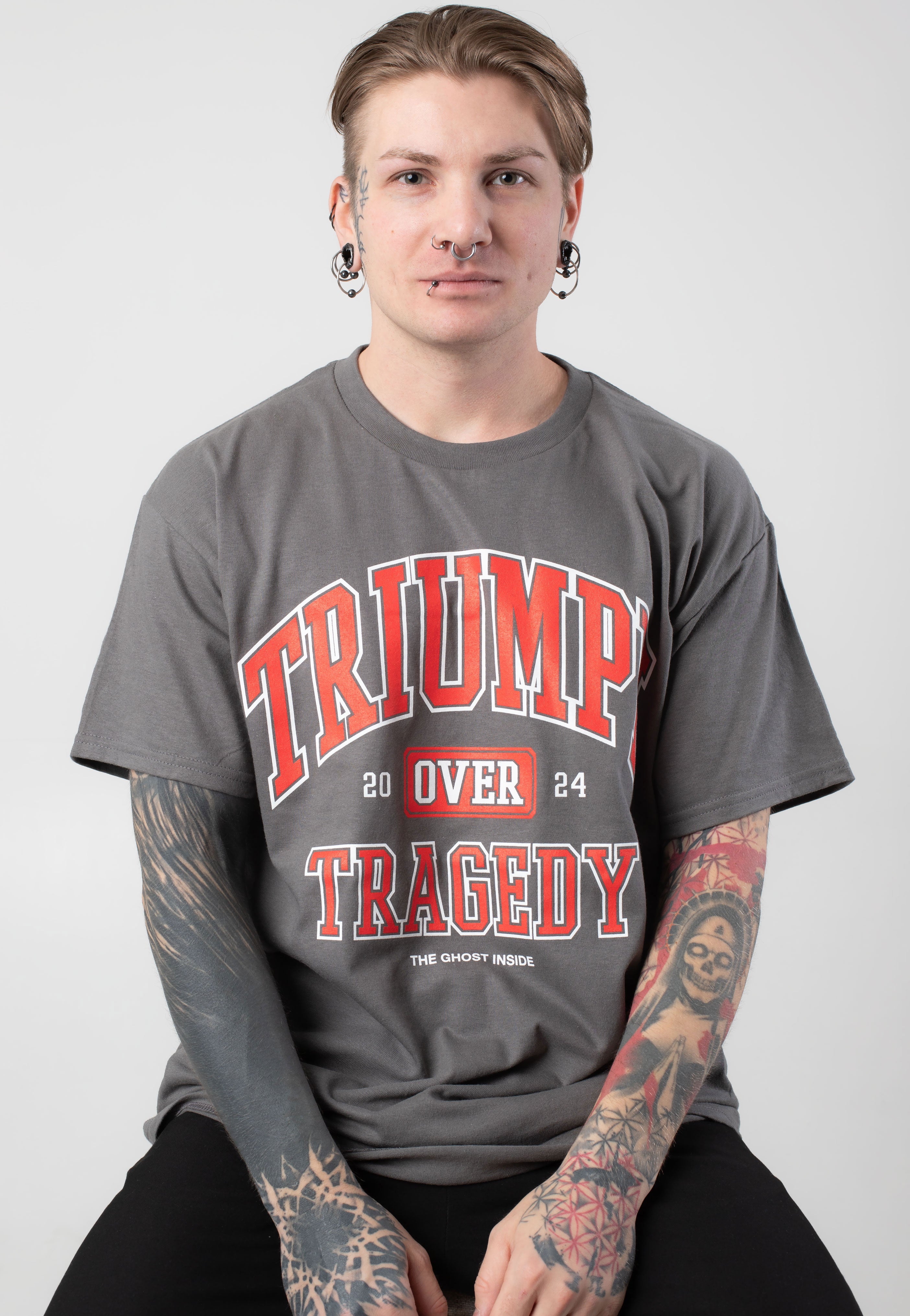 The Ghost Inside - Triumph Varsity Charcoal - T-Shirt With Credit Card Online