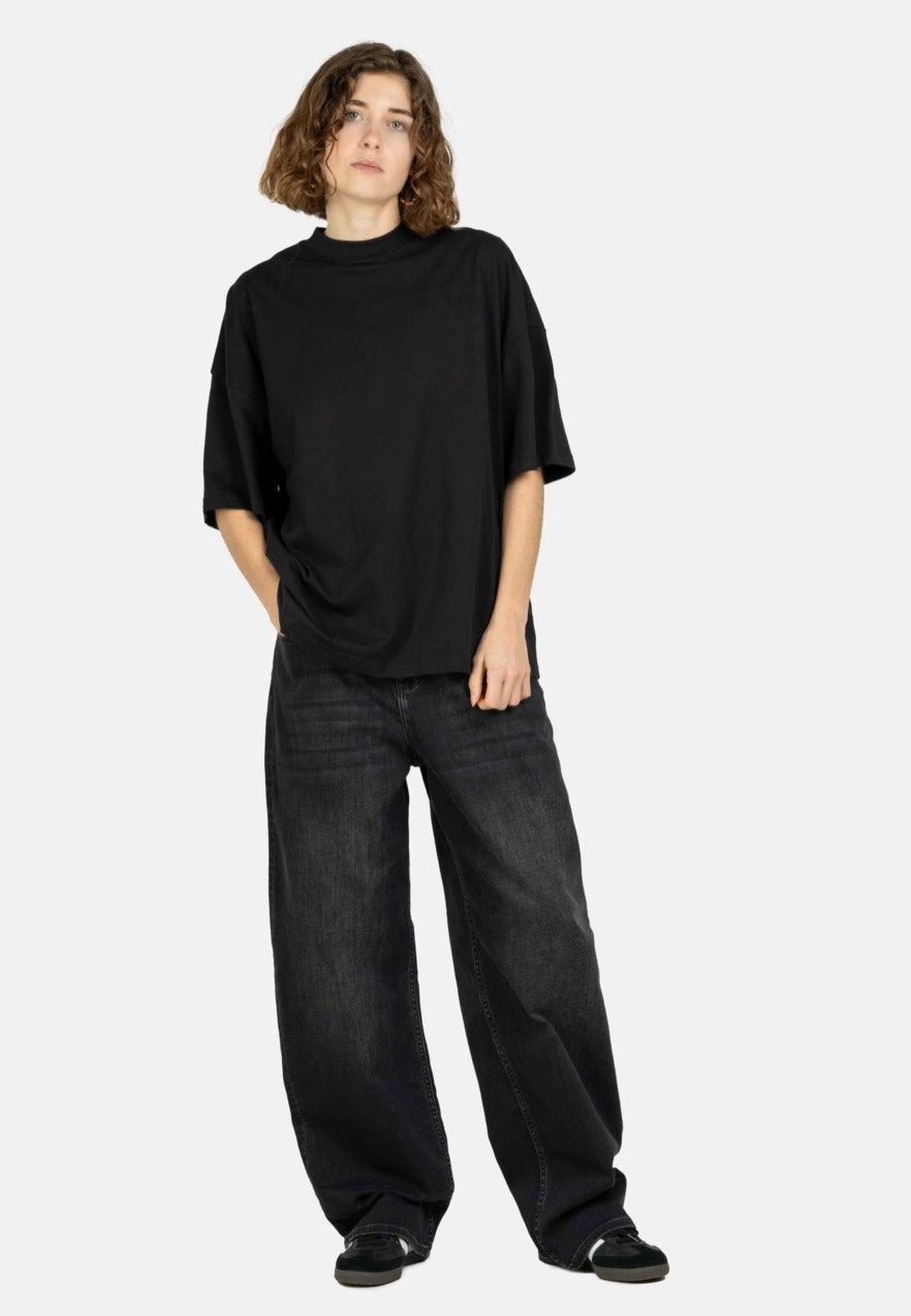 REELL - Women Chloé Baggy Black Faded - Jeans Pre Order Online