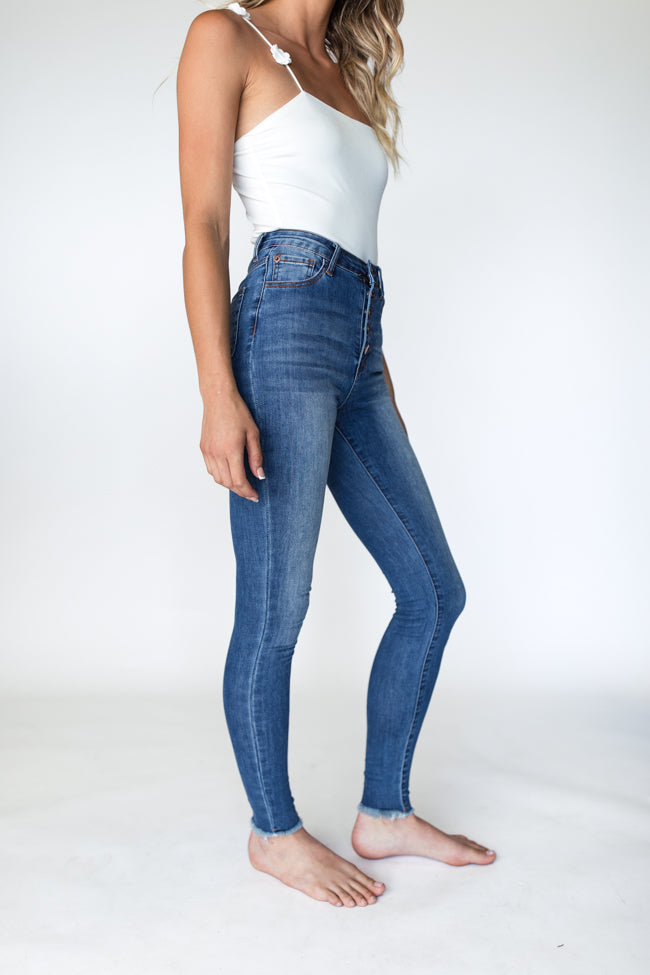 Chelsie Medium Wash Tall Jeans Release Dates Cheap Online