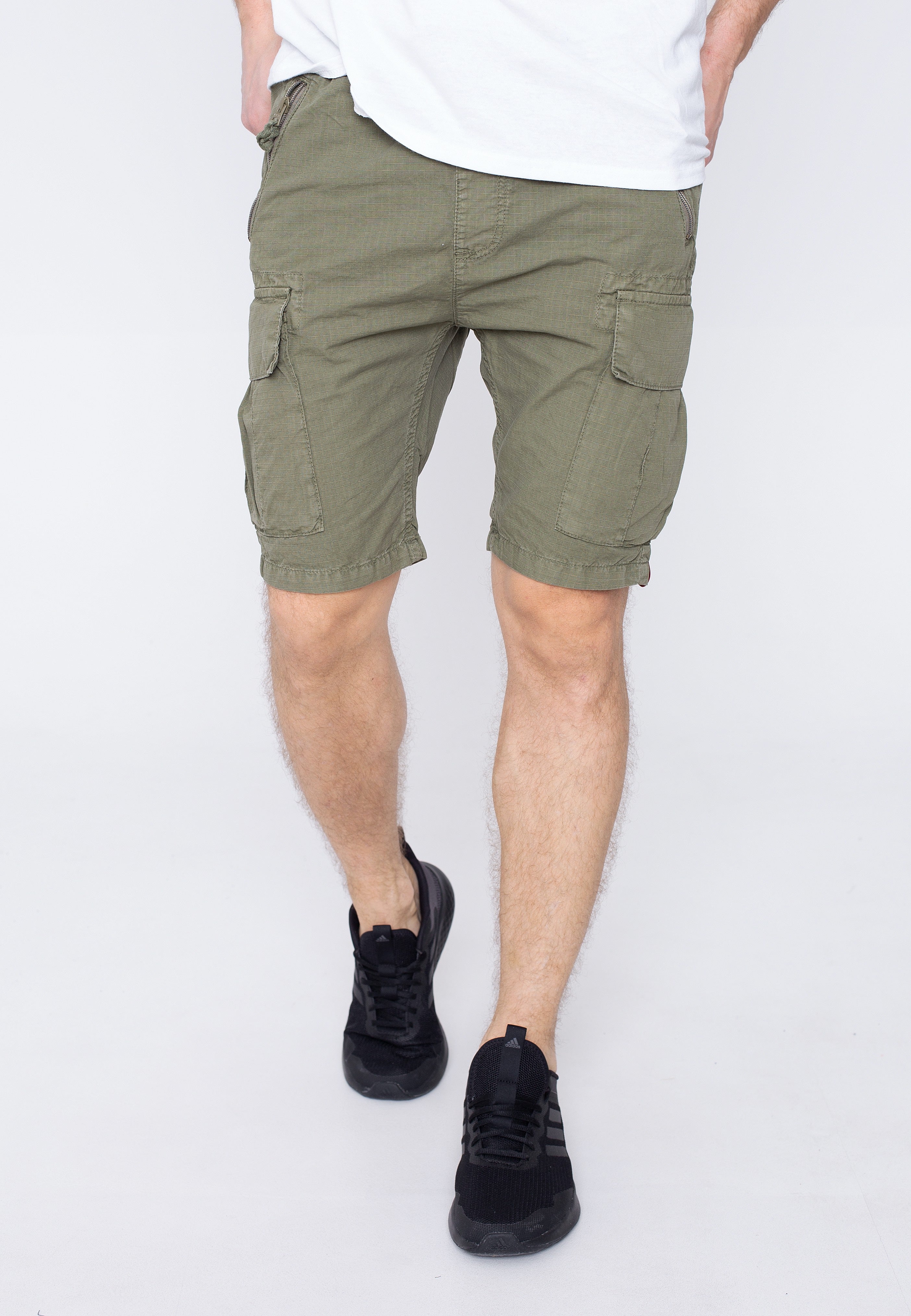 Alpha Industries - Ripstop Jogger Olive - Shorts Cheap From China