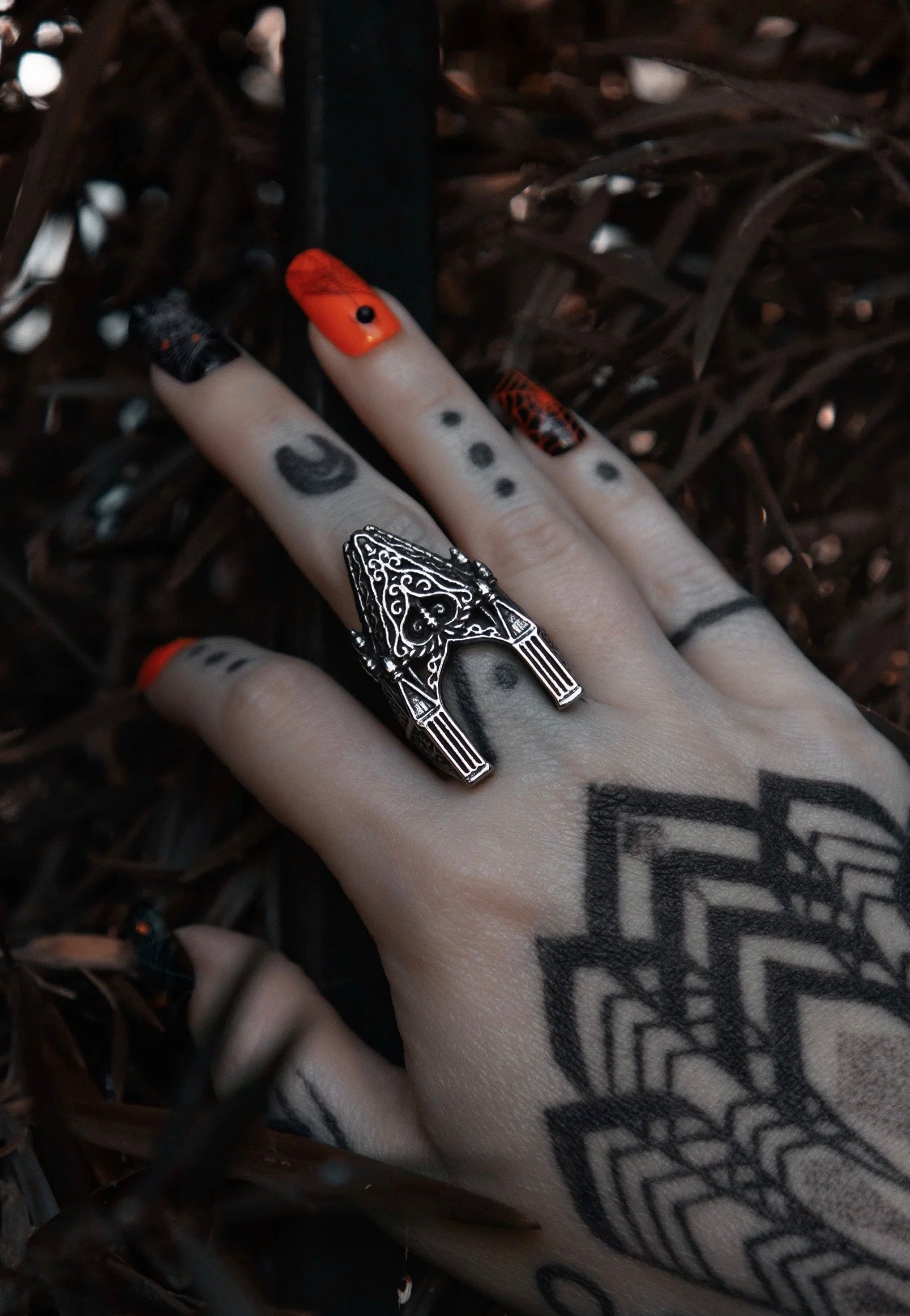 Lively Ghosts - Phantom Pillars - Ring Free Shipping Sale Online