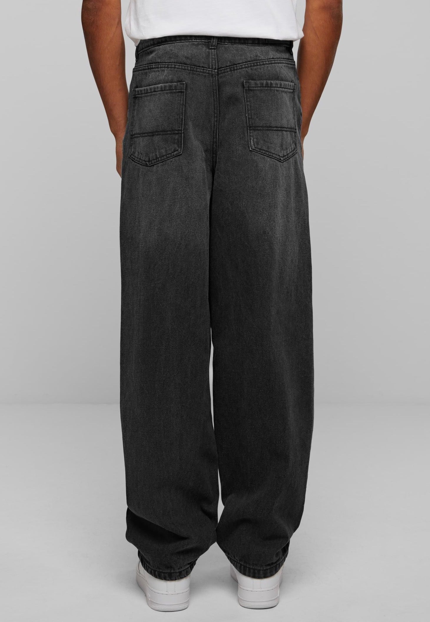 Urban Classics - Heavy Ounce Baggy Fit Black Washed - Jeans Sale New