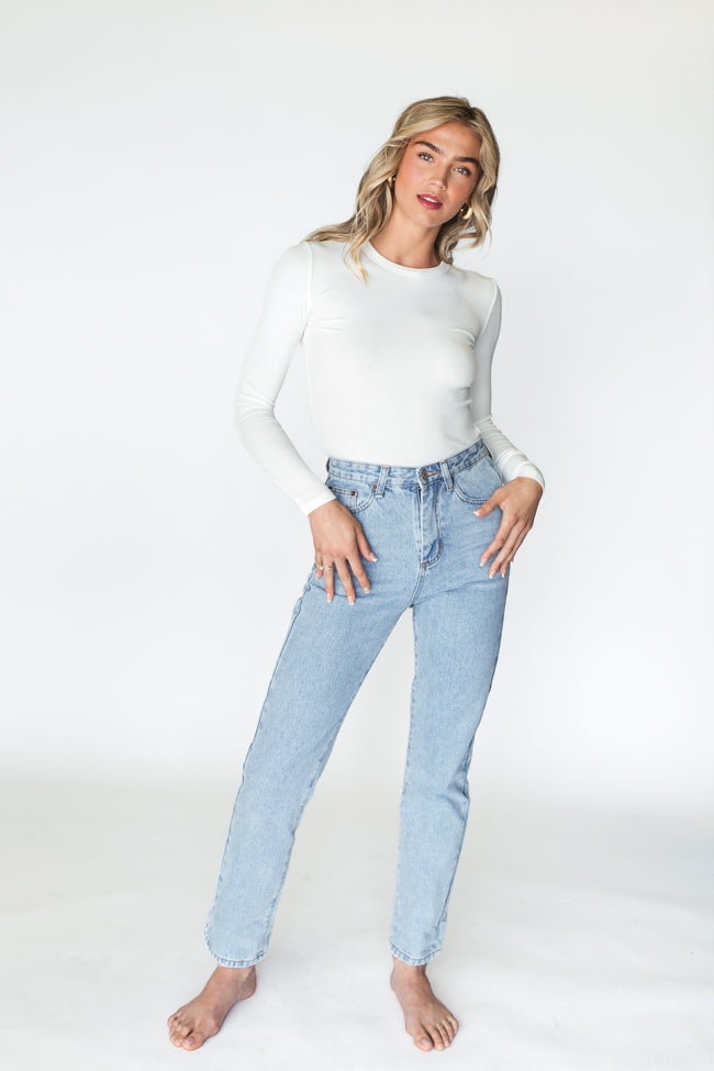 Megan Light Wash Straight Leg Mom Jeans Many Kinds Of Cheap Pice