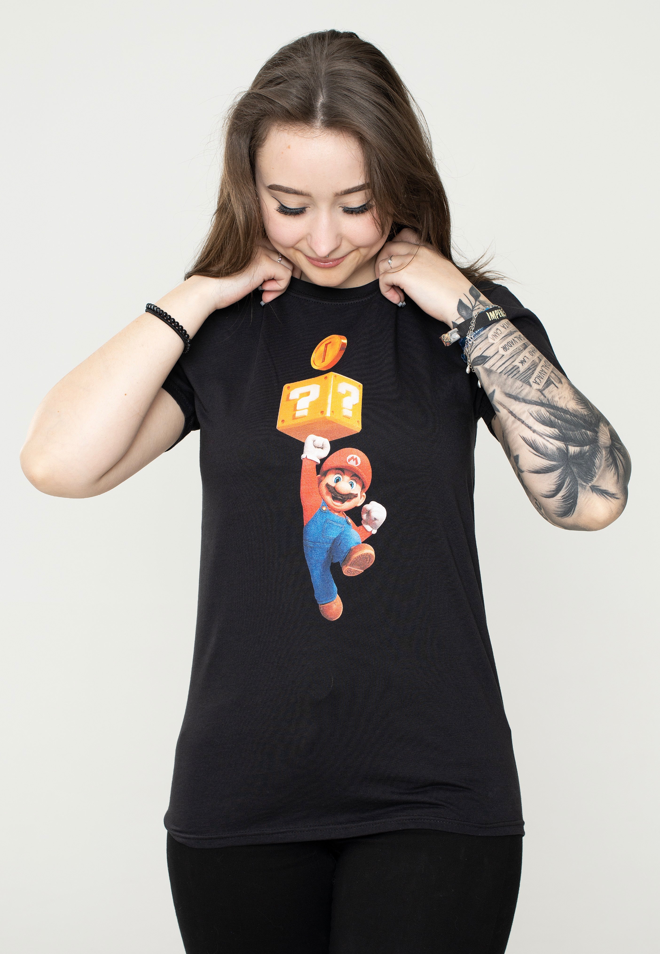 Super Mario - Mario Coin - T-Shirt Outlet Manchester Great Sale