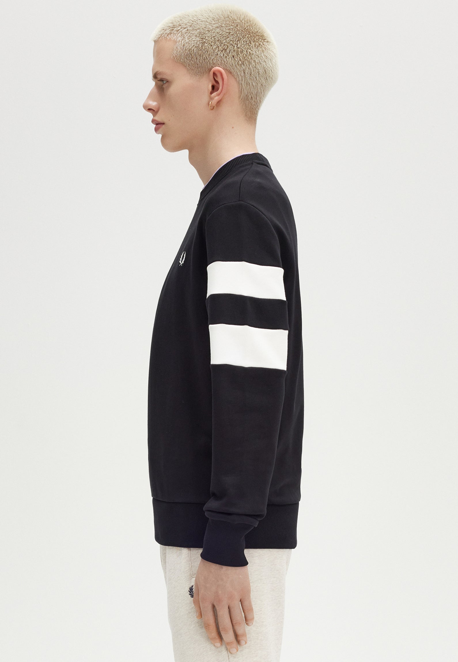 Fred Perry - Tipped Sleeve Black - Sweater Buy Cheap Largest Supplier