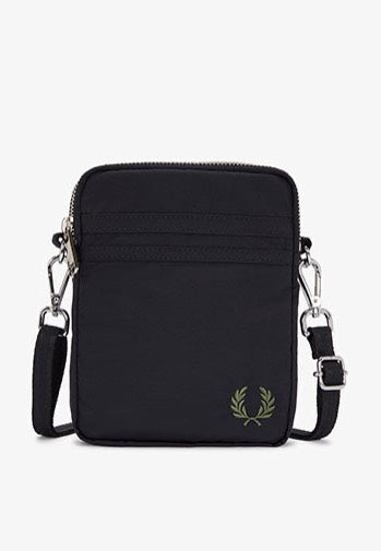 Fred Perry - Nylon Twin Tipped Small Black - Bag Low Cost Sale Online