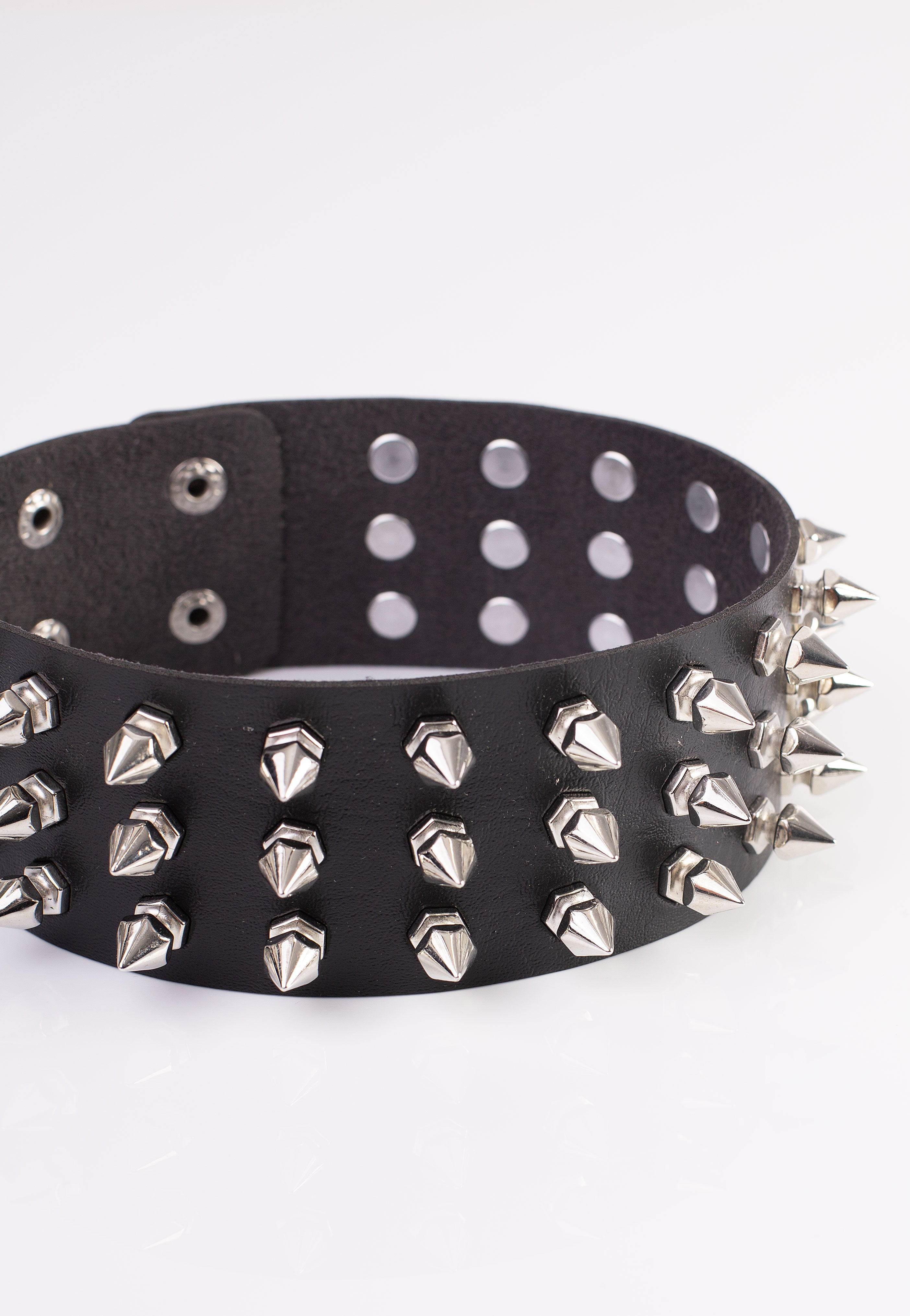 Bullet69 - 3 Row Spike Neckband Black - Choker Sale Amazon