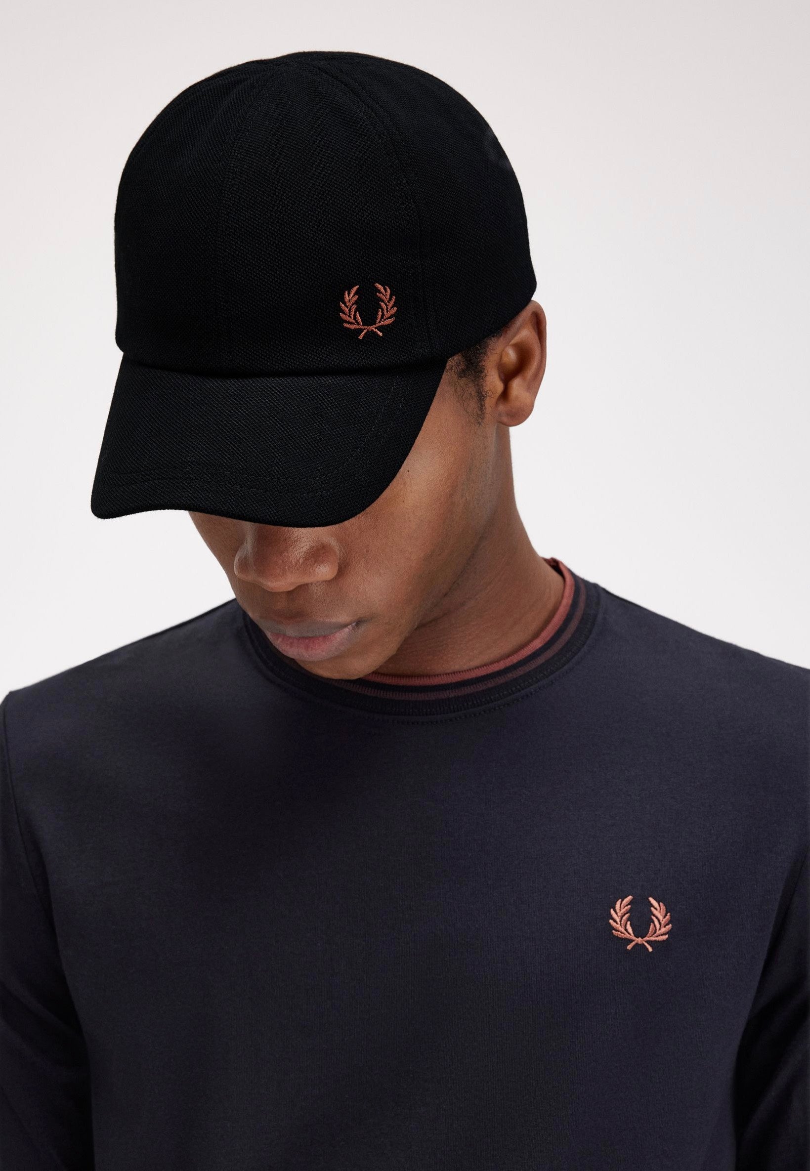 Fred Perry - Pique Classic Black/Whisky Brown - Cap Free Shipping For Sale